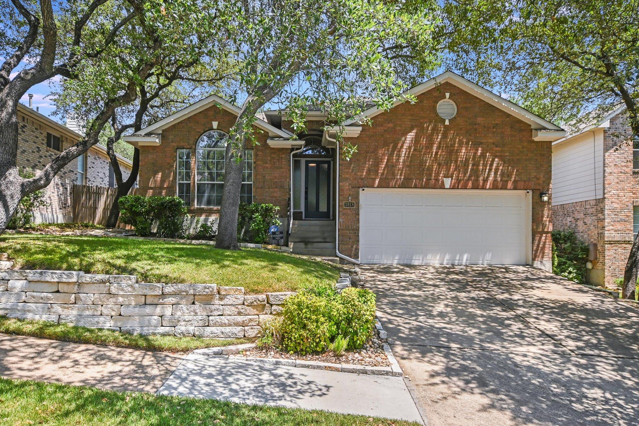3918 Canyon Glen Circle Cir, Austin, TX 78732