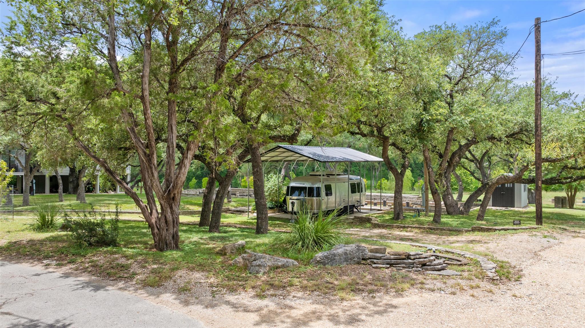 200 Rim Rd, Wimberley, TX 78676