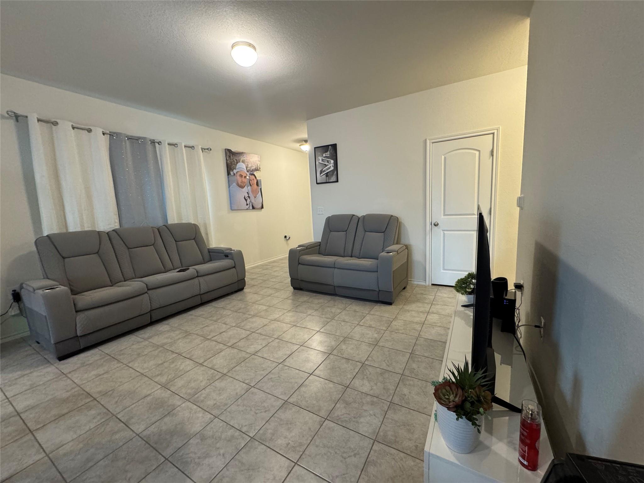 13017 Foreston Dr, Austin, TX 78754