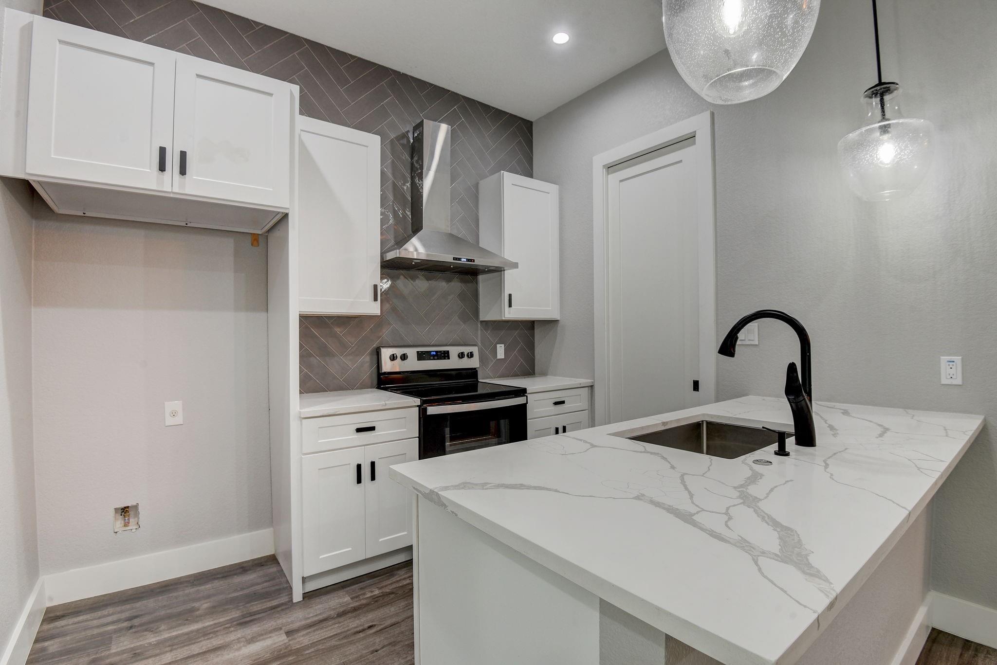 2507 Rogge Ln # 2, Austin, TX 78723