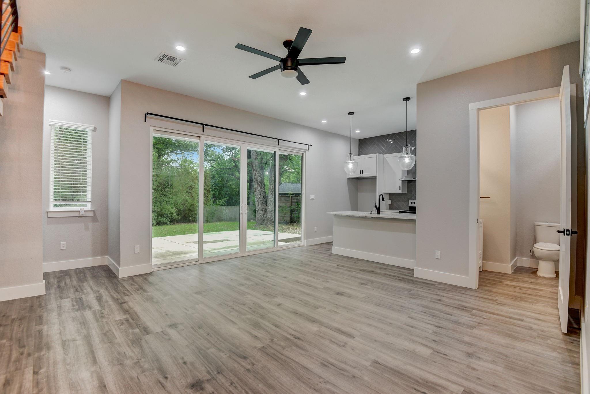 2507 Rogge Ln # 2, Austin, TX 78723