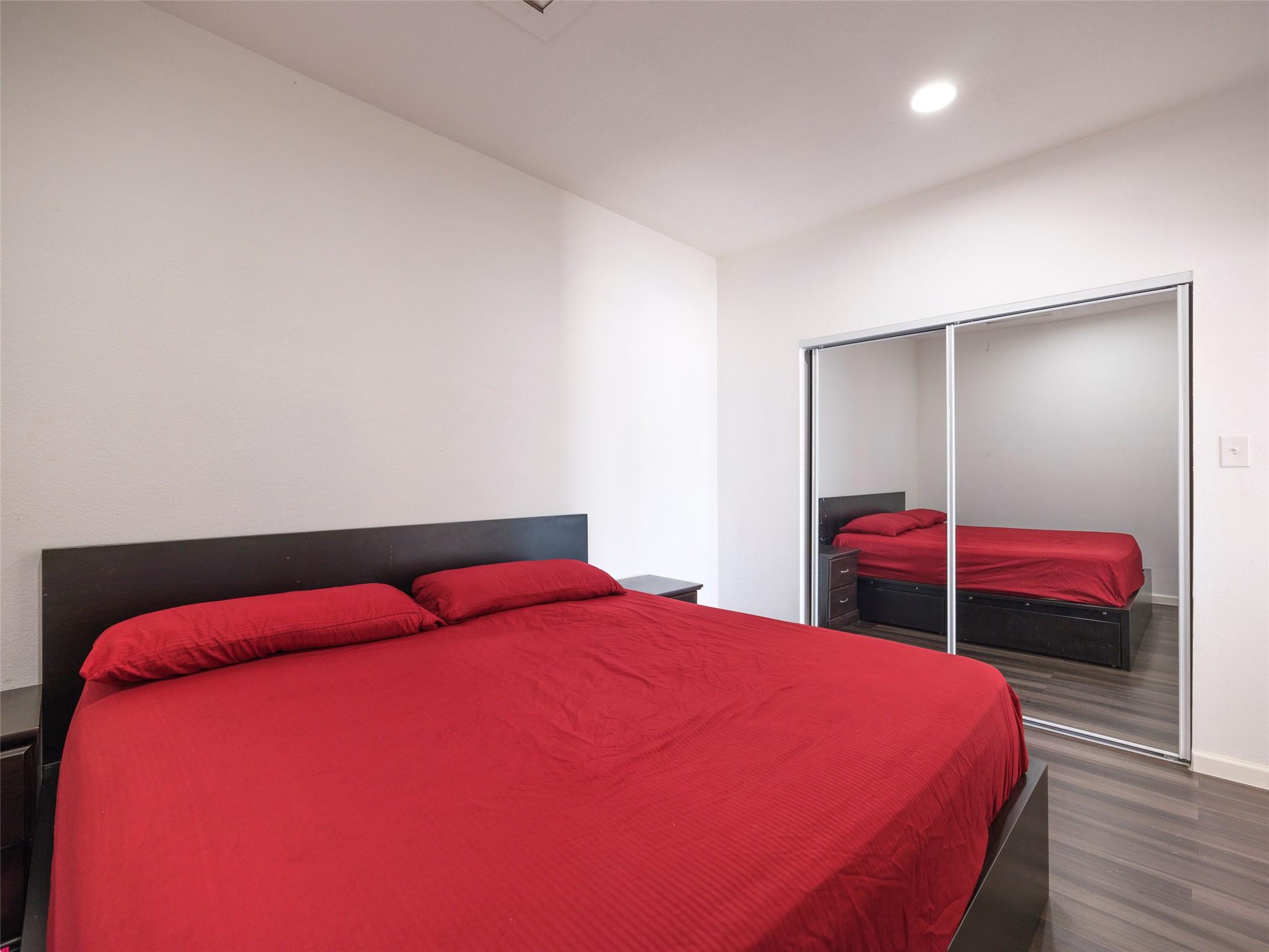 80 Family Cir, Hutto, TX 78634