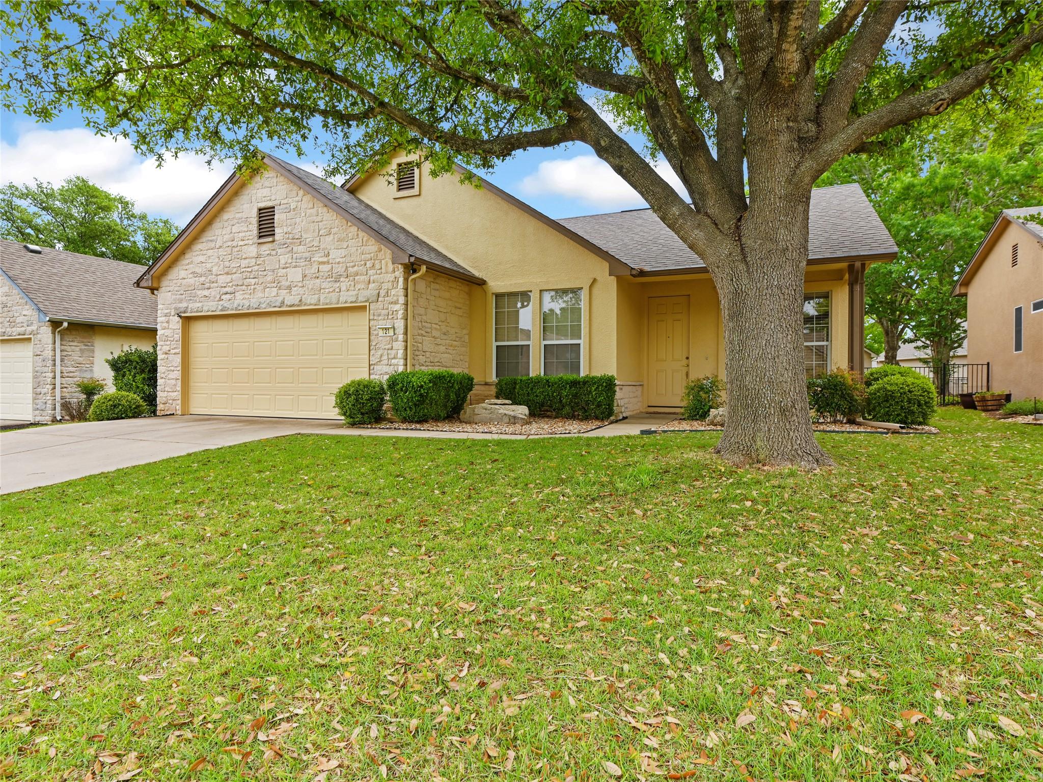 121 Buttercup Trl, Georgetown, TX 78633