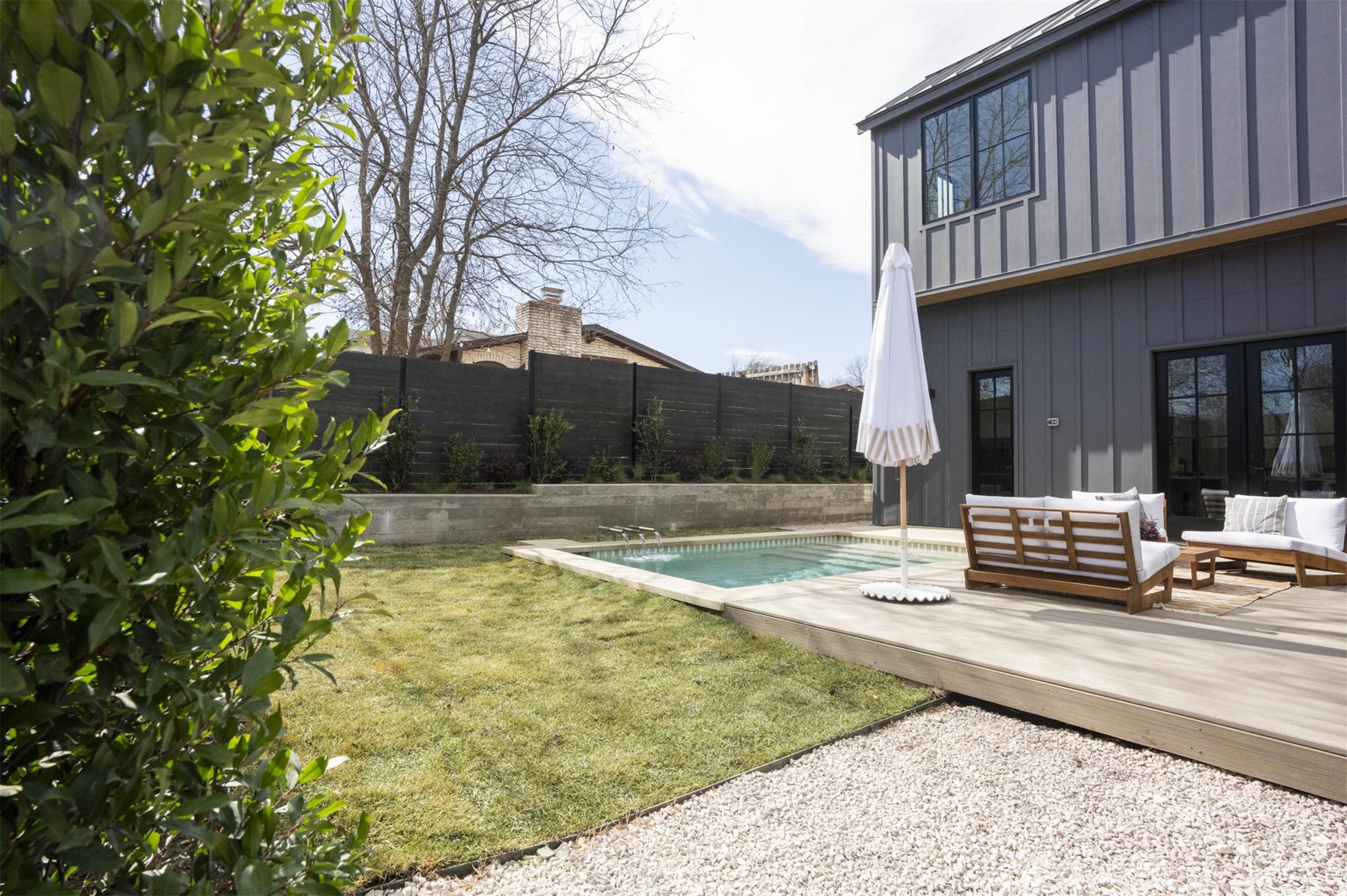 2015 Holland Ave, Austin, TX 78704