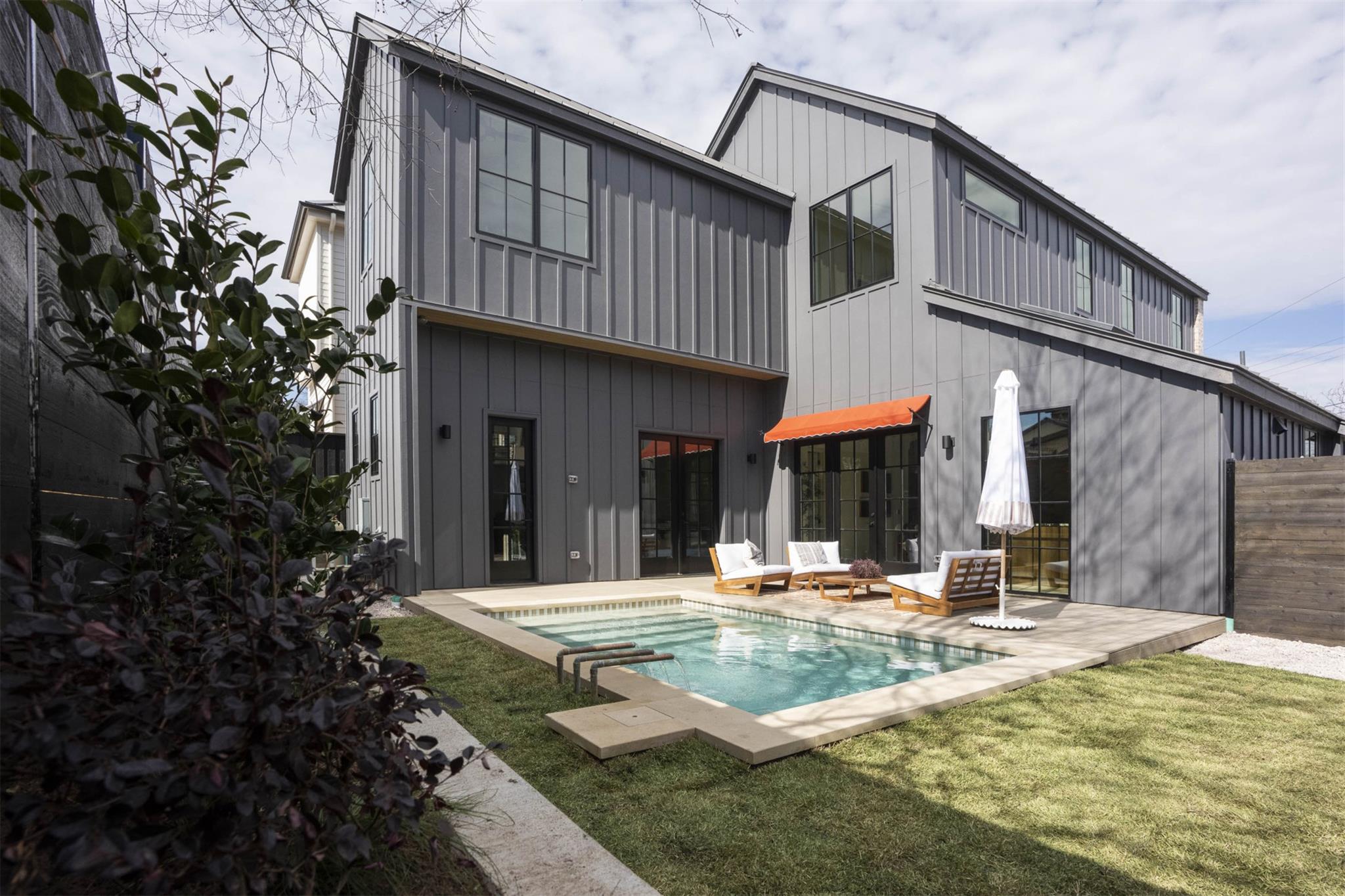 2015 Holland Ave, Austin, TX 78704