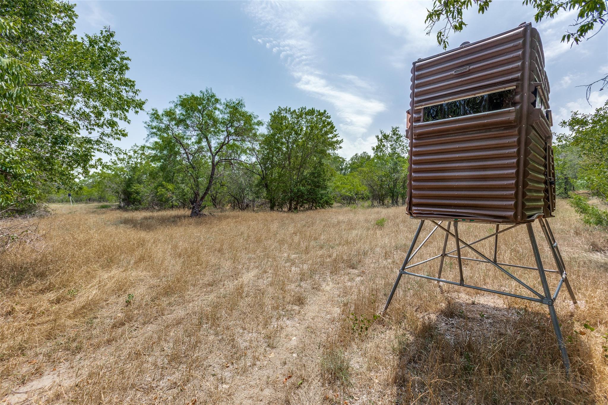 9557 Fm 86, Lockhart, TX 78644