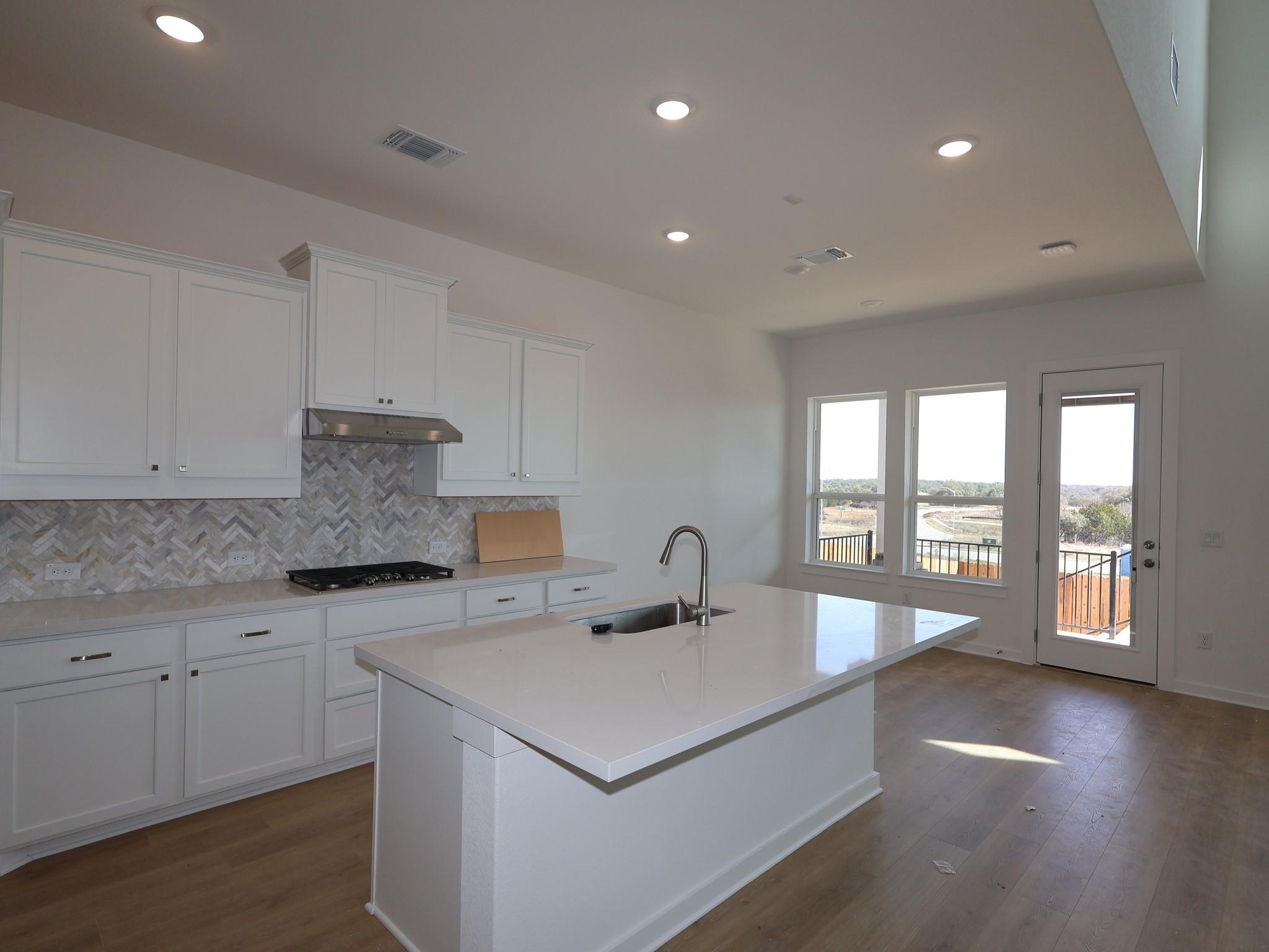 900 Purmela St, Leander, TX 78641