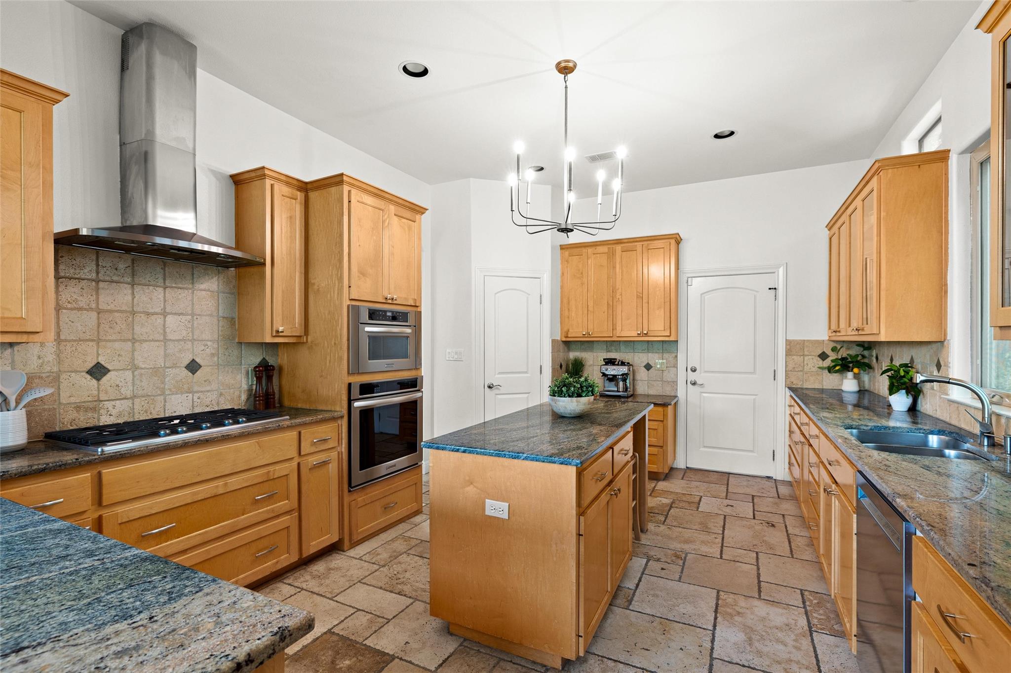 8540 Adirondack Trl # 21, Austin, TX 78759