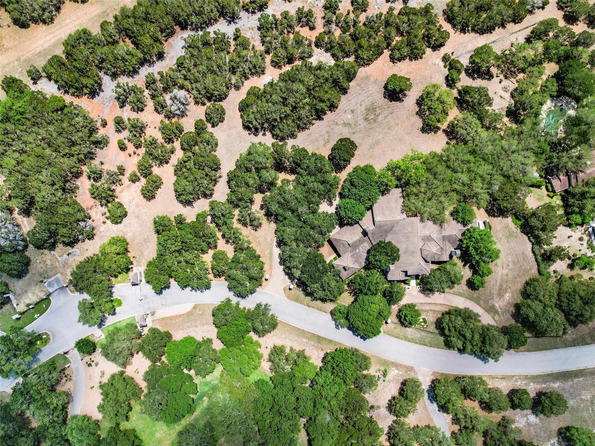 8611 Young Ln, Austin, TX 78737