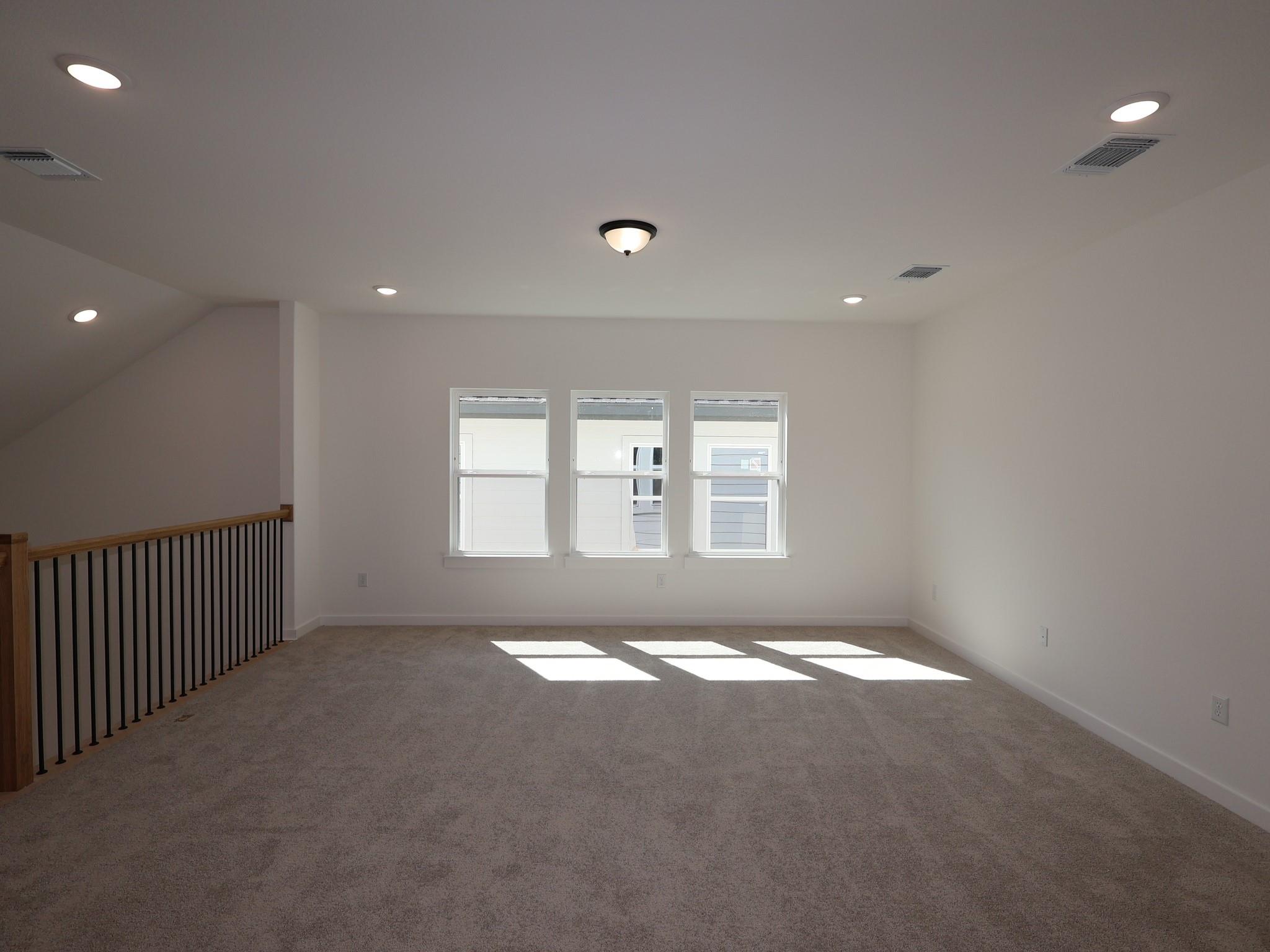 904 Purmela St, Leander, TX 78641