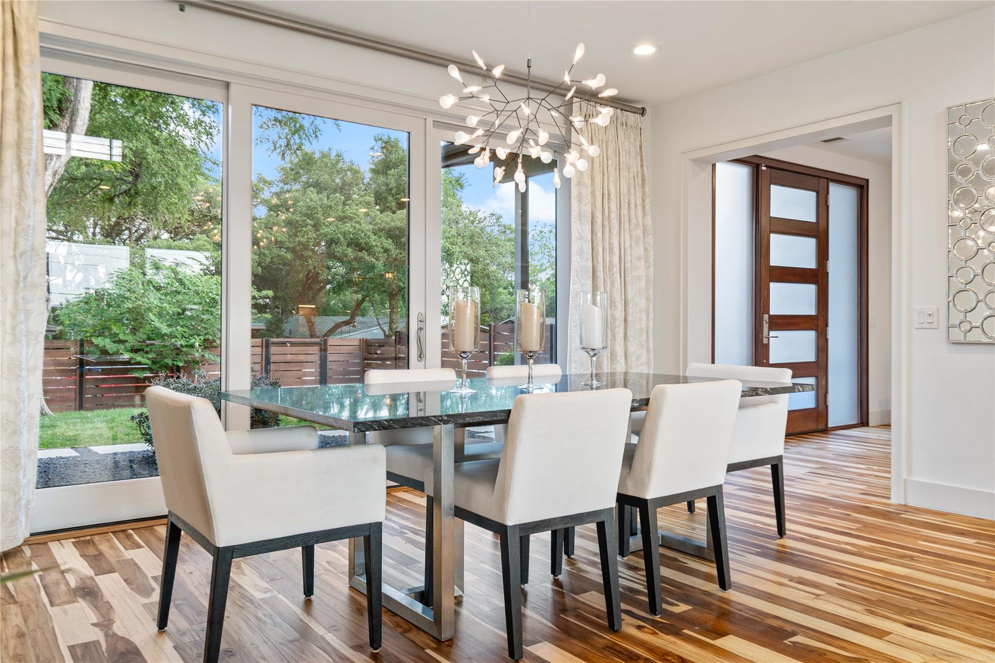 2902 Cedarview Dr, Austin, TX 78704