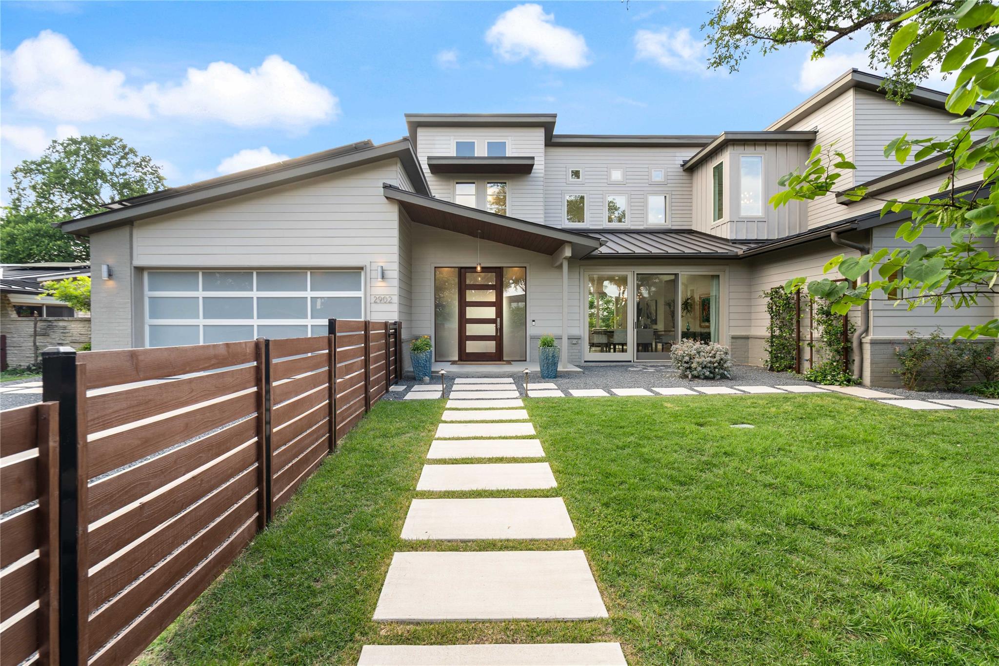 2902 Cedarview Dr, Austin, TX 78704