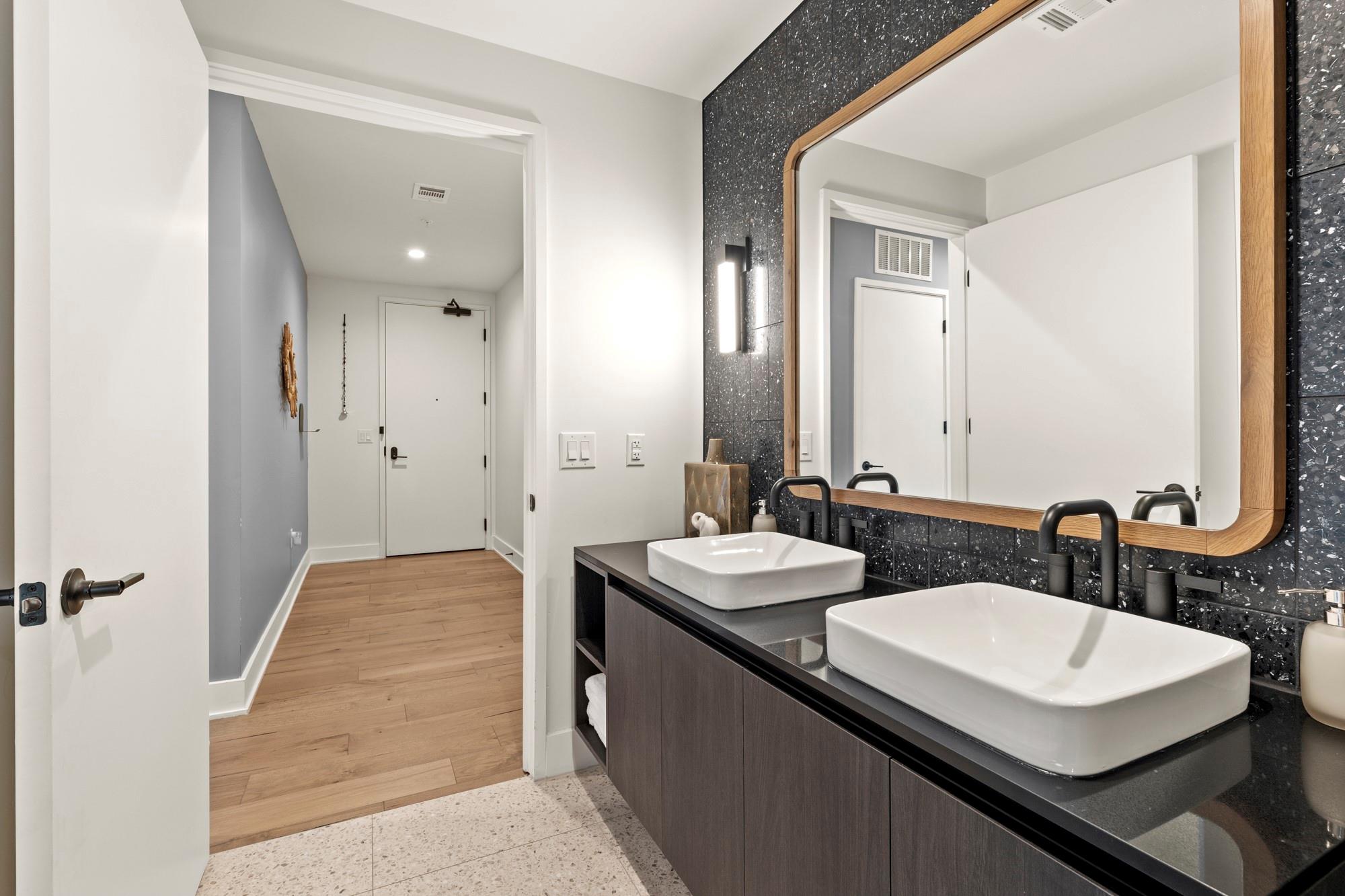 48 East Ave # 1804, Austin, TX 78701