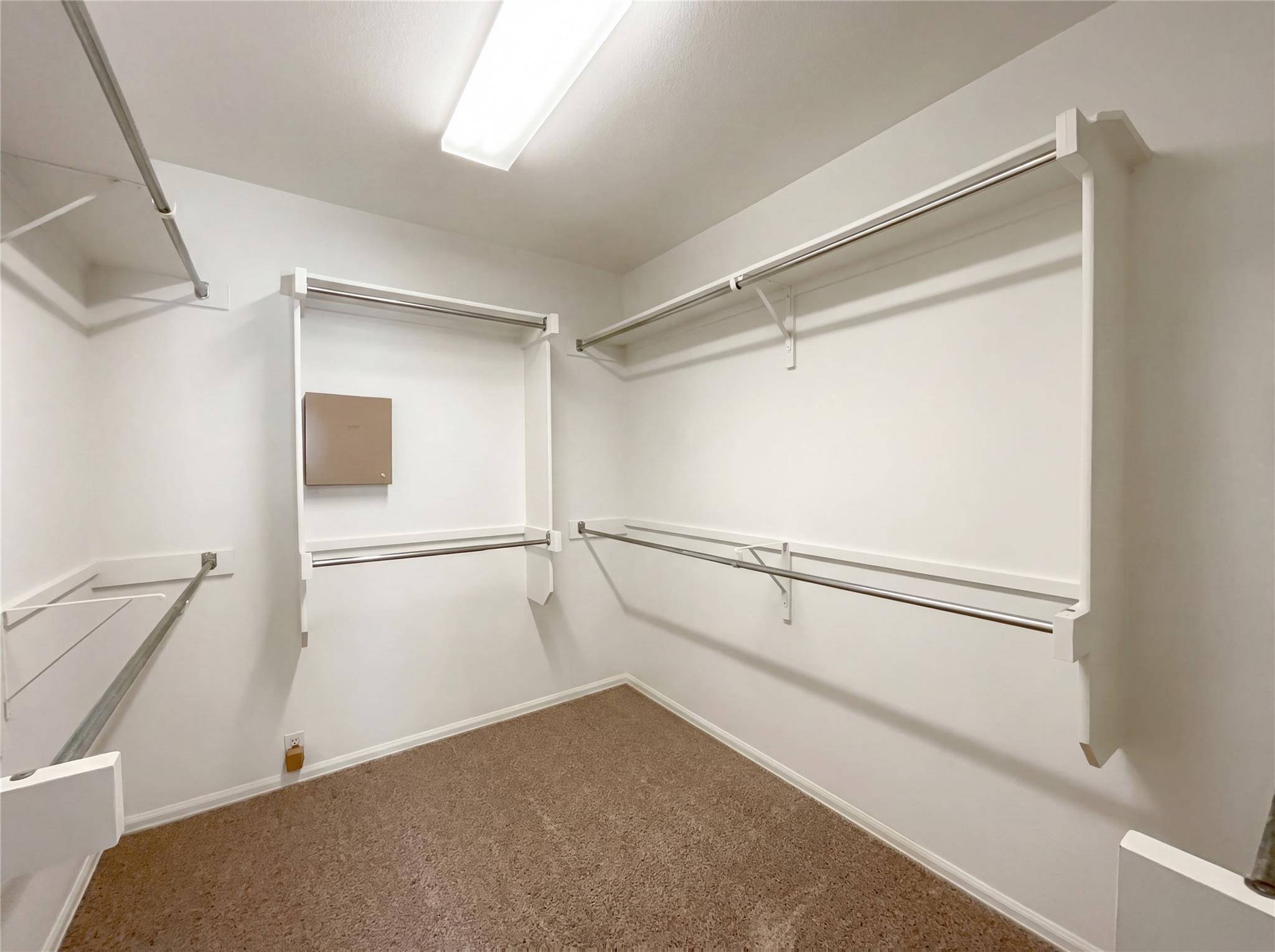 965 Sweet Gum Dr, Kyle, TX 78640