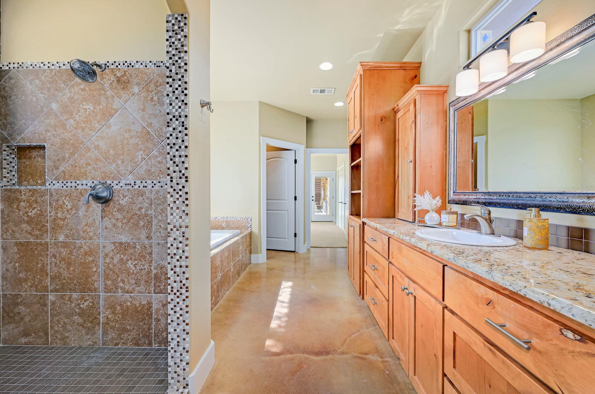 2551 Wolf Creek Ranch Rd, Burnet, TX 78611