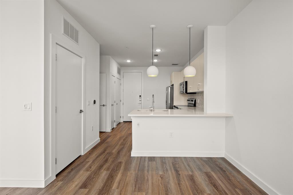 6324 N Lamar Blvd # 322, Austin, TX 78752