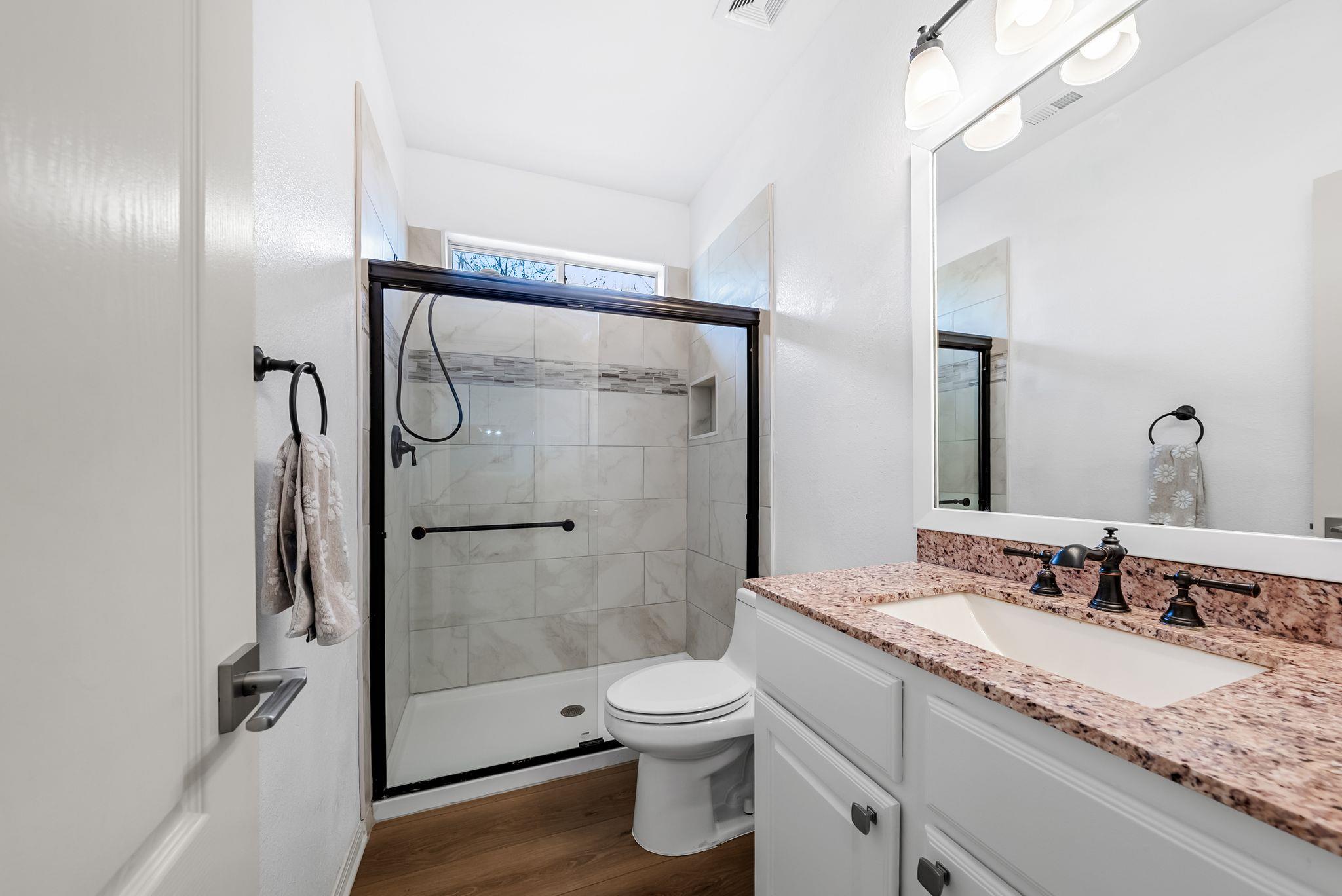 2429 Shire Ridge Dr, Austin, TX 78732