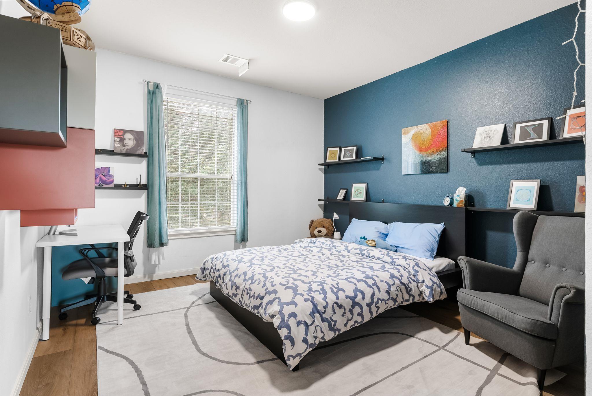 2429 Shire Ridge Dr, Austin, TX 78732