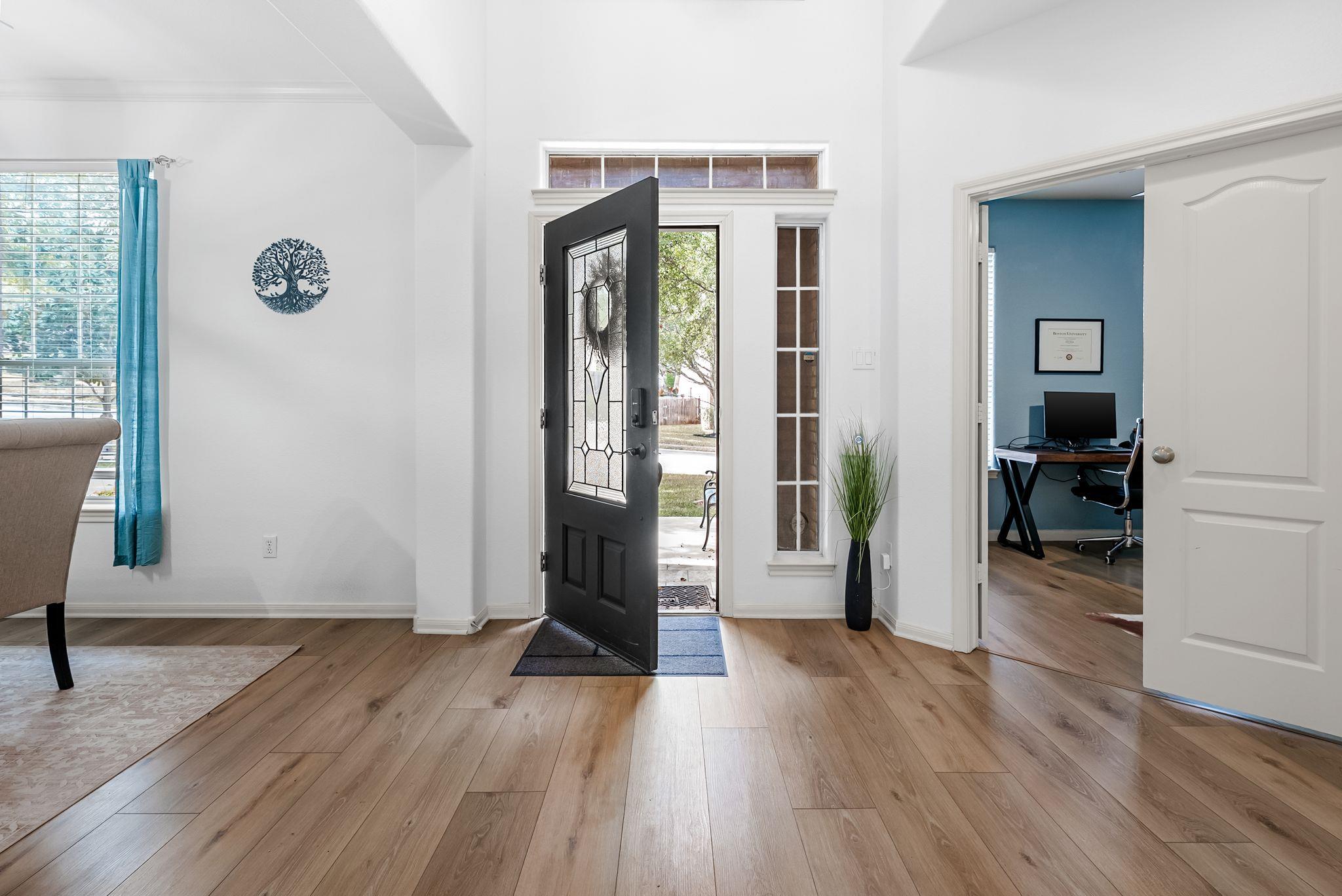 2429 Shire Ridge Dr, Austin, TX 78732