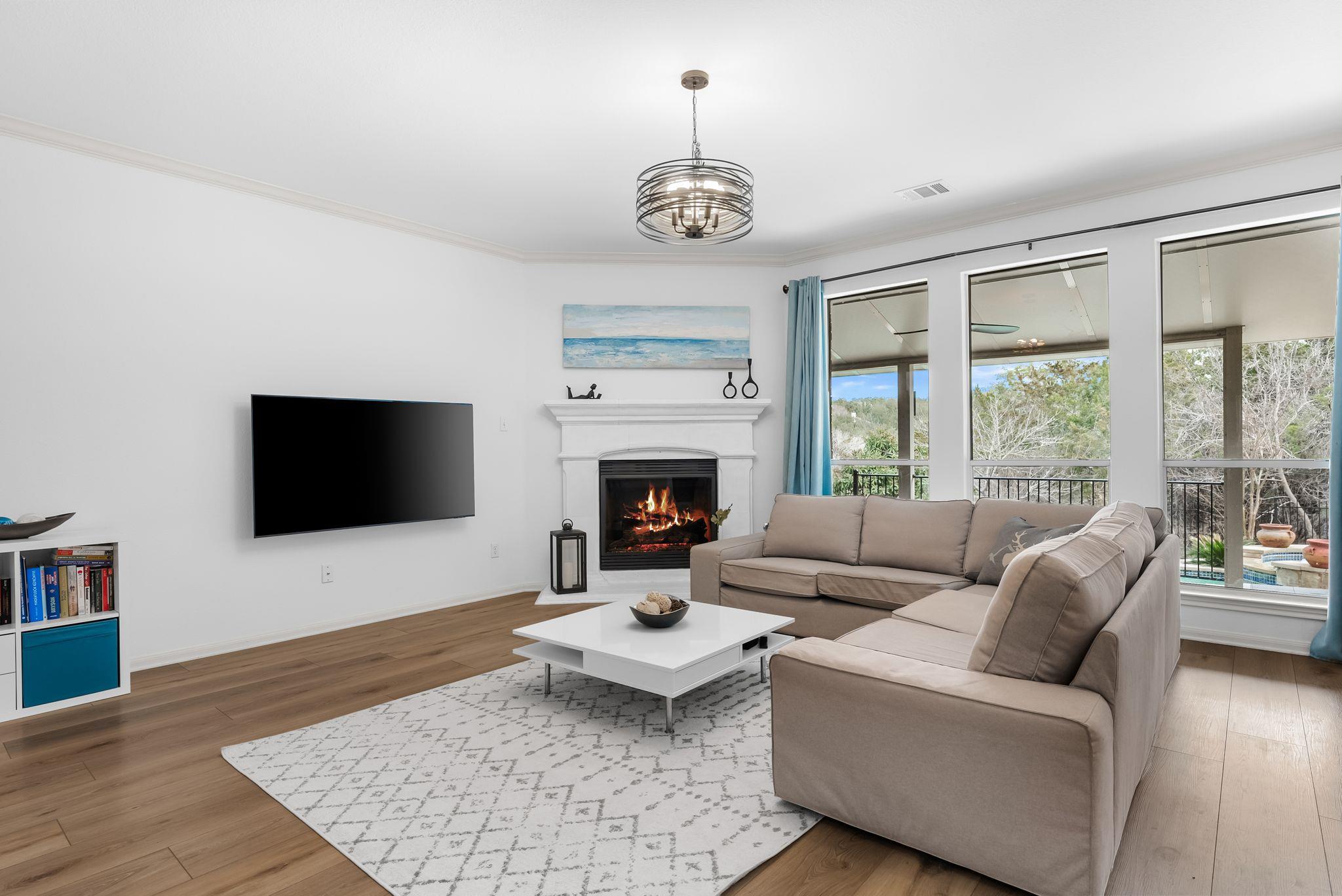 2429 Shire Ridge Dr, Austin, TX 78732