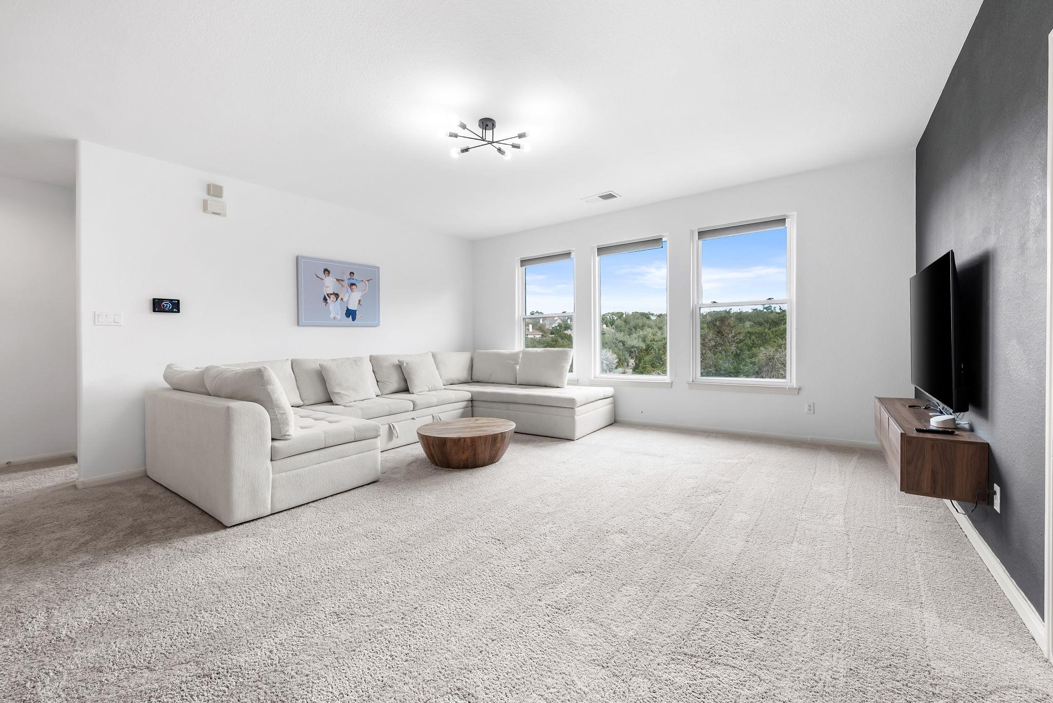 2429 Shire Ridge Dr, Austin, TX 78732