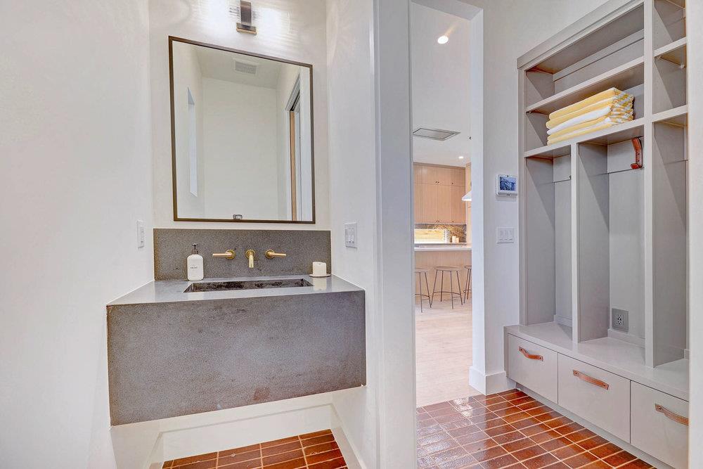 1601 Woodlawn Blvd, Austin, TX 78703