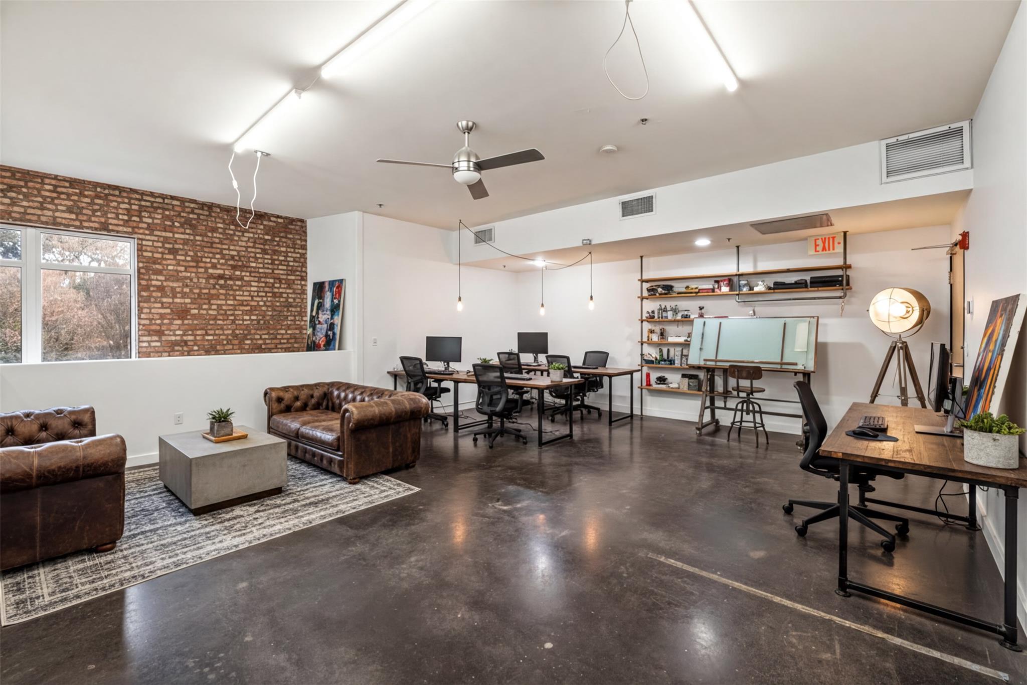 1601 E Cesar Chavez St # 106, Austin, TX 78702