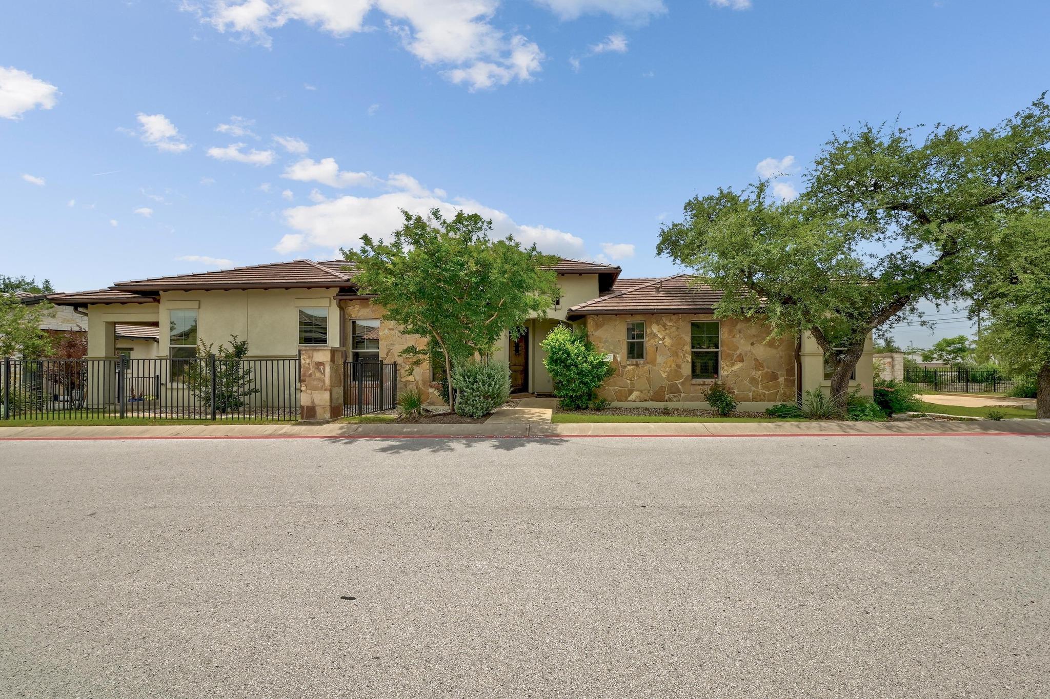 5303 Patagonia Pass, Austin, TX 78738