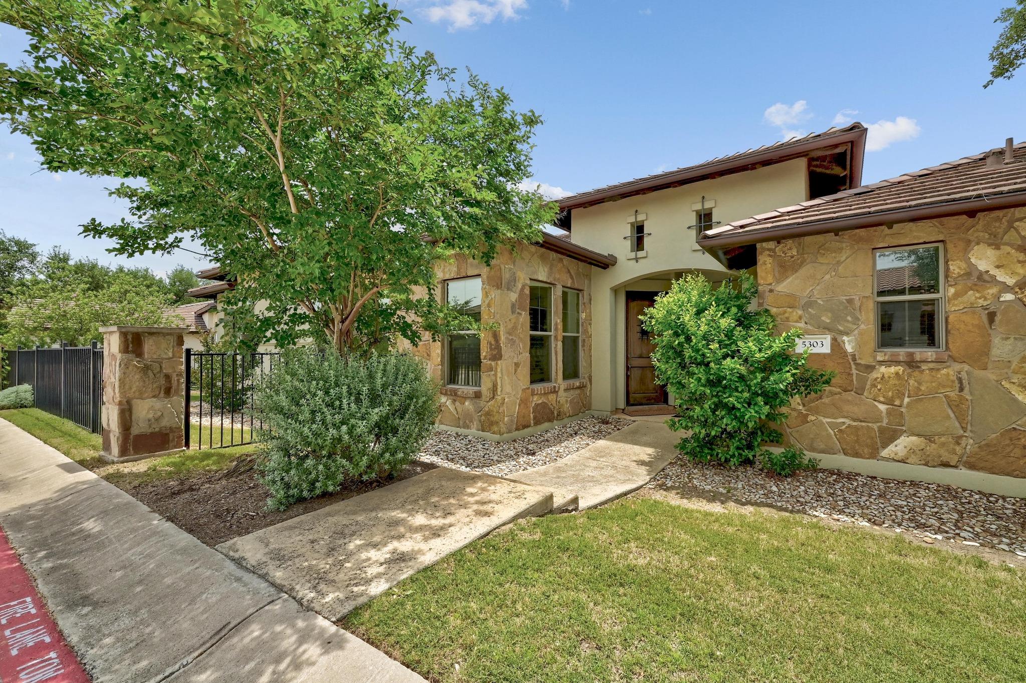 5303 Patagonia Pass, Austin, TX 78738
