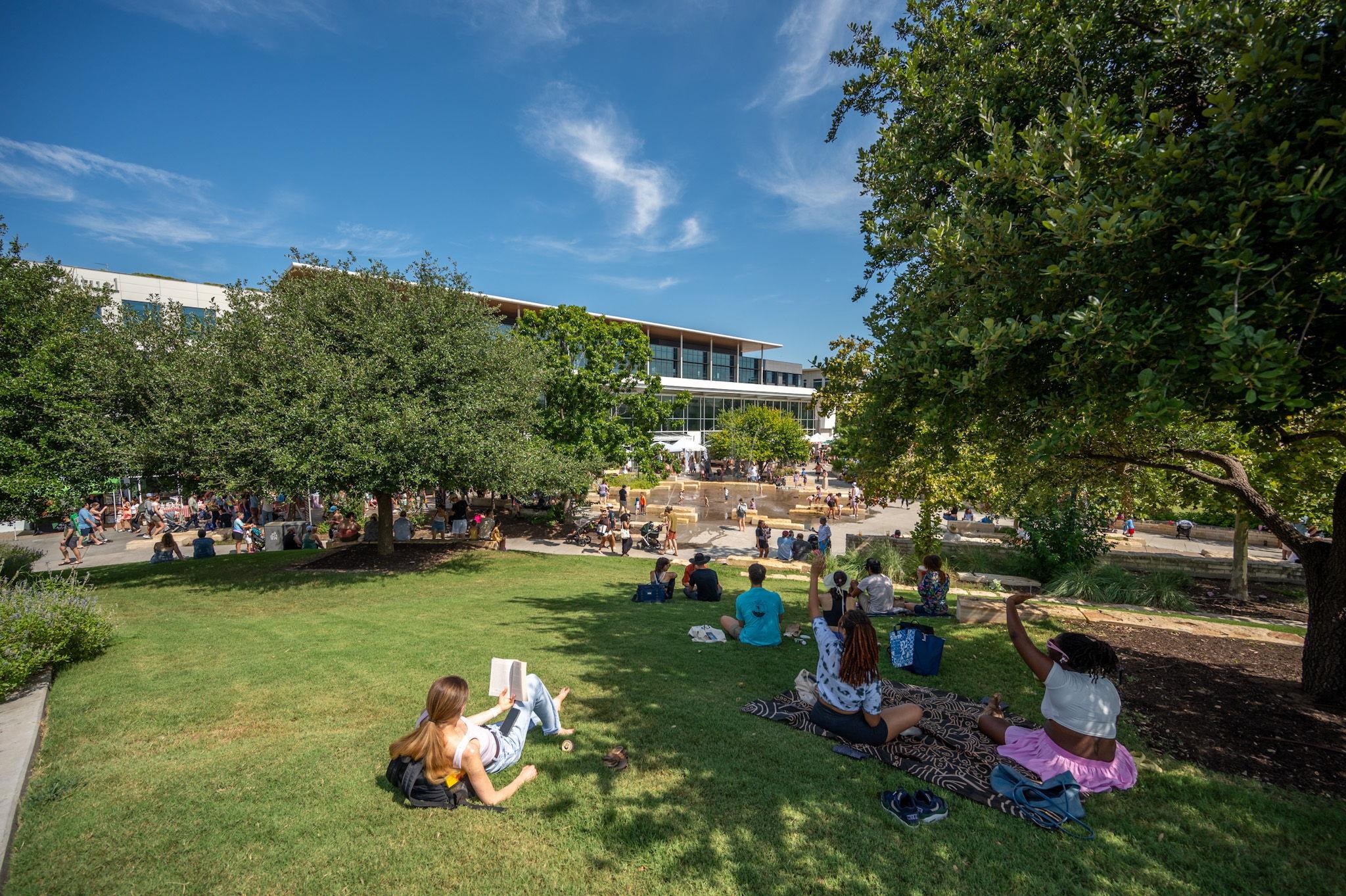 2237 Zach Scott St, Austin, TX 78723