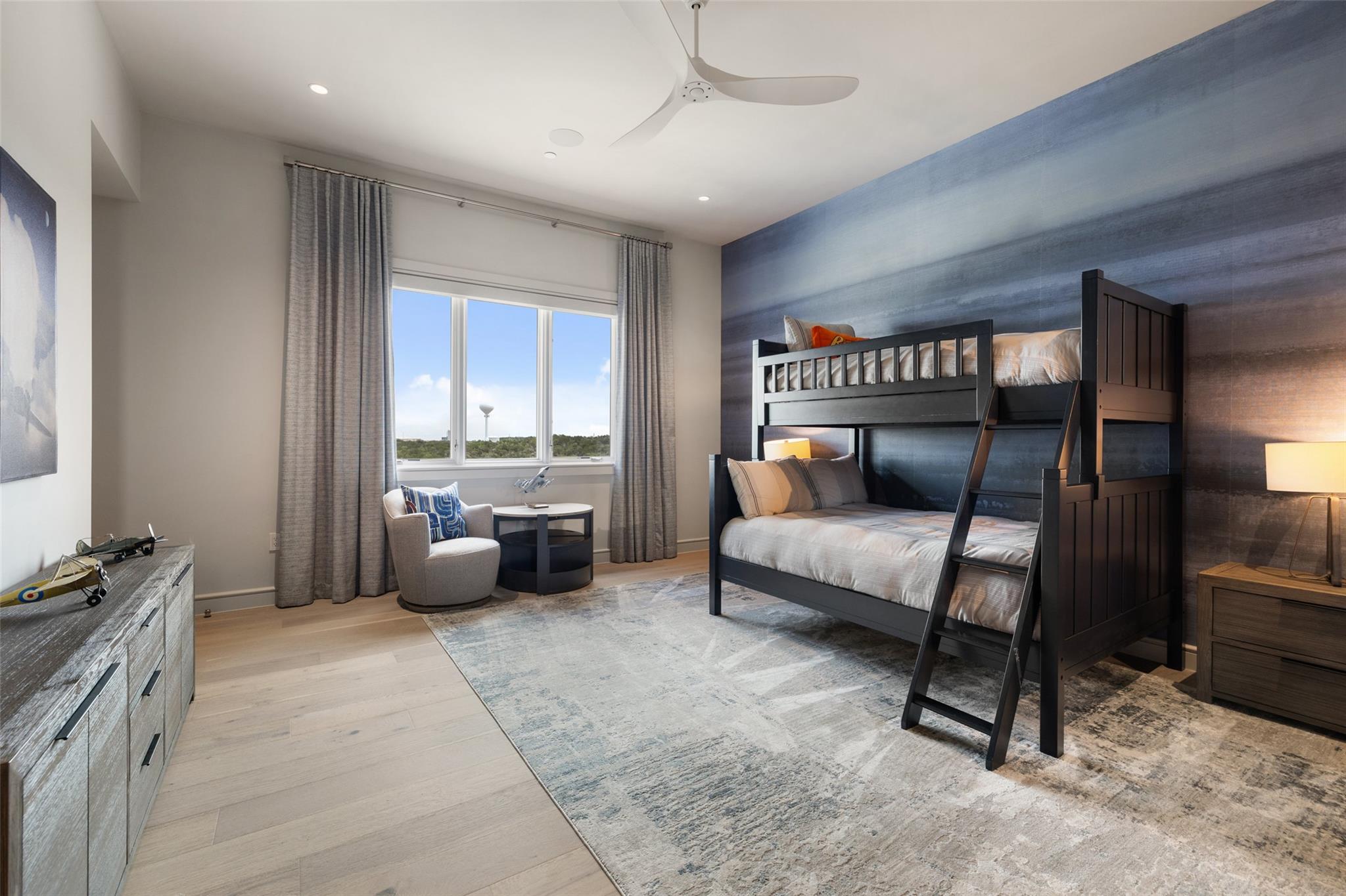 4901 Mirador Dr, Austin, TX 78735