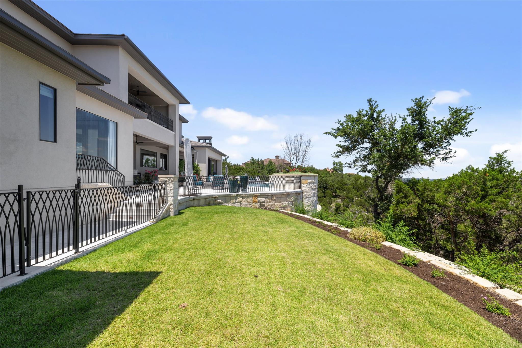 4901 Mirador Dr, Austin, TX 78735