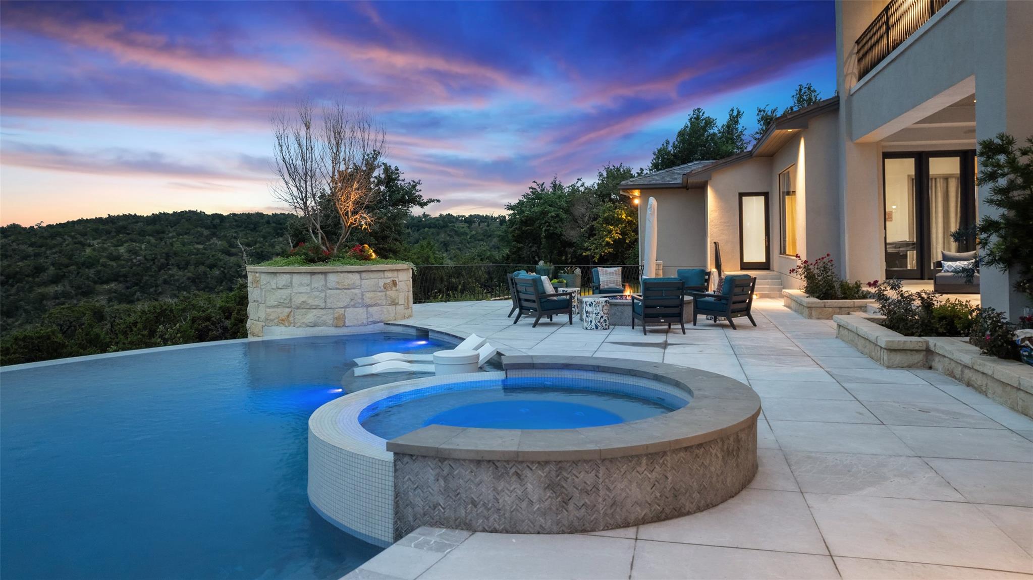 4901 Mirador Dr, Austin, TX 78735