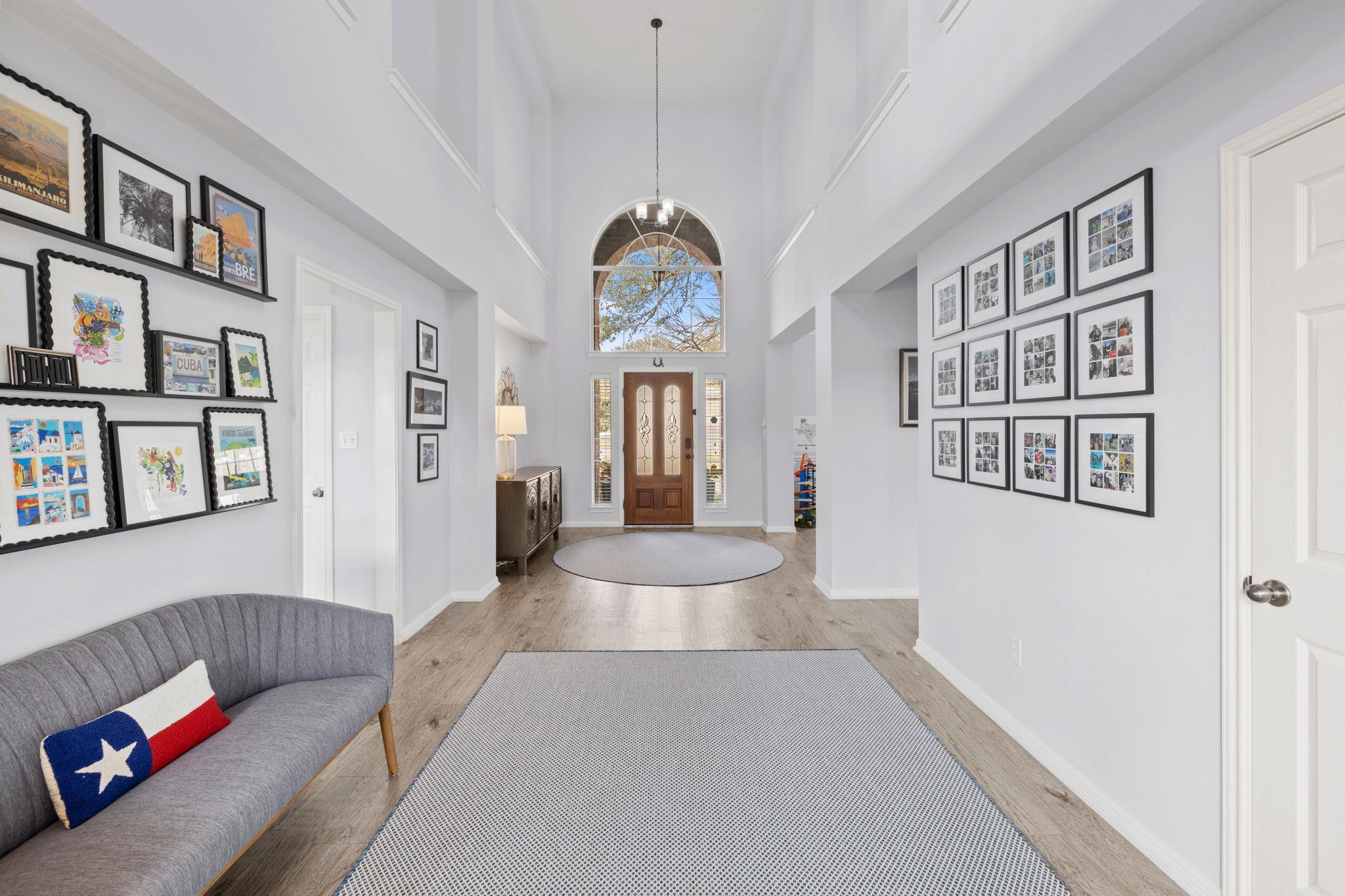 136 Eaton Ln, Austin, TX 78737