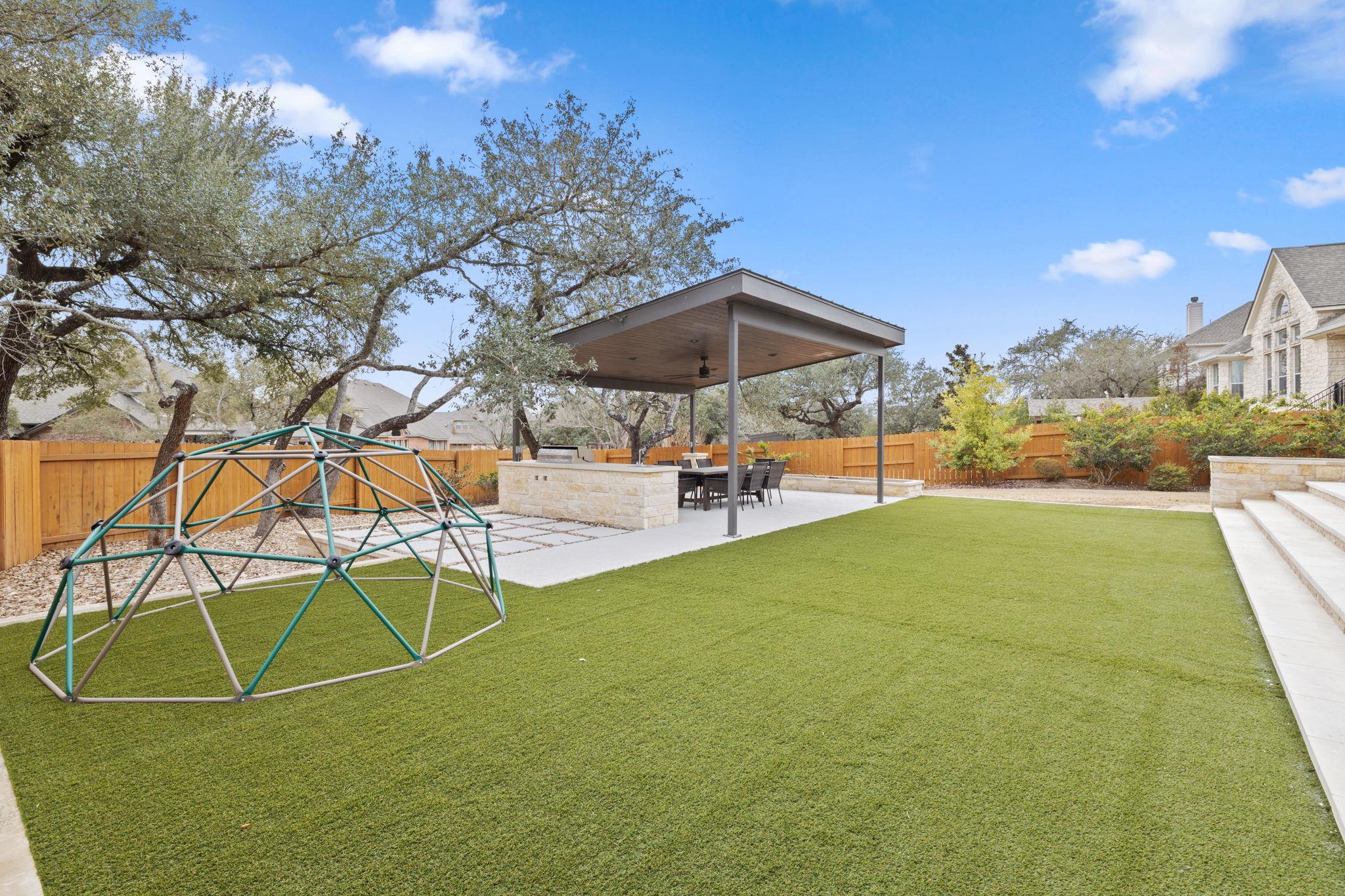 136 Eaton Ln, Austin, TX 78737