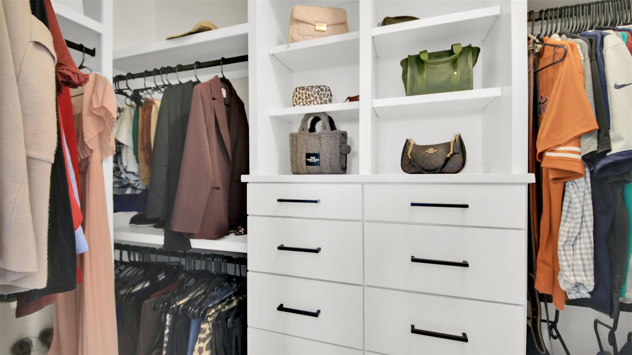 964 Pepperbark Loop, Buda, TX 78610