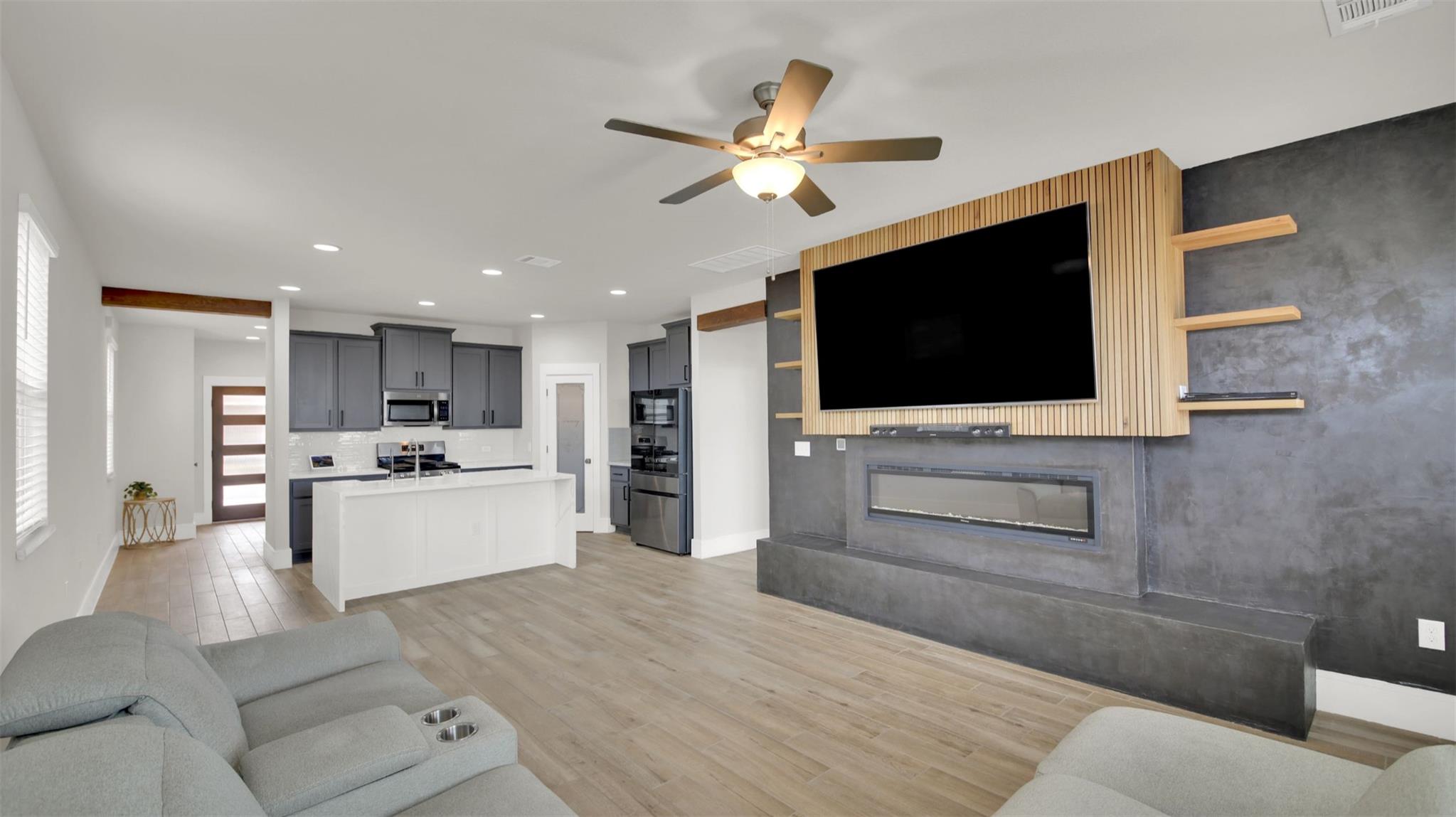 964 Pepperbark Loop, Buda, TX 78610