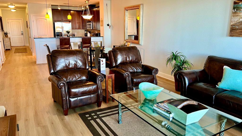 98 Island Dr # 33, Horseshoe Bay, TX 78657