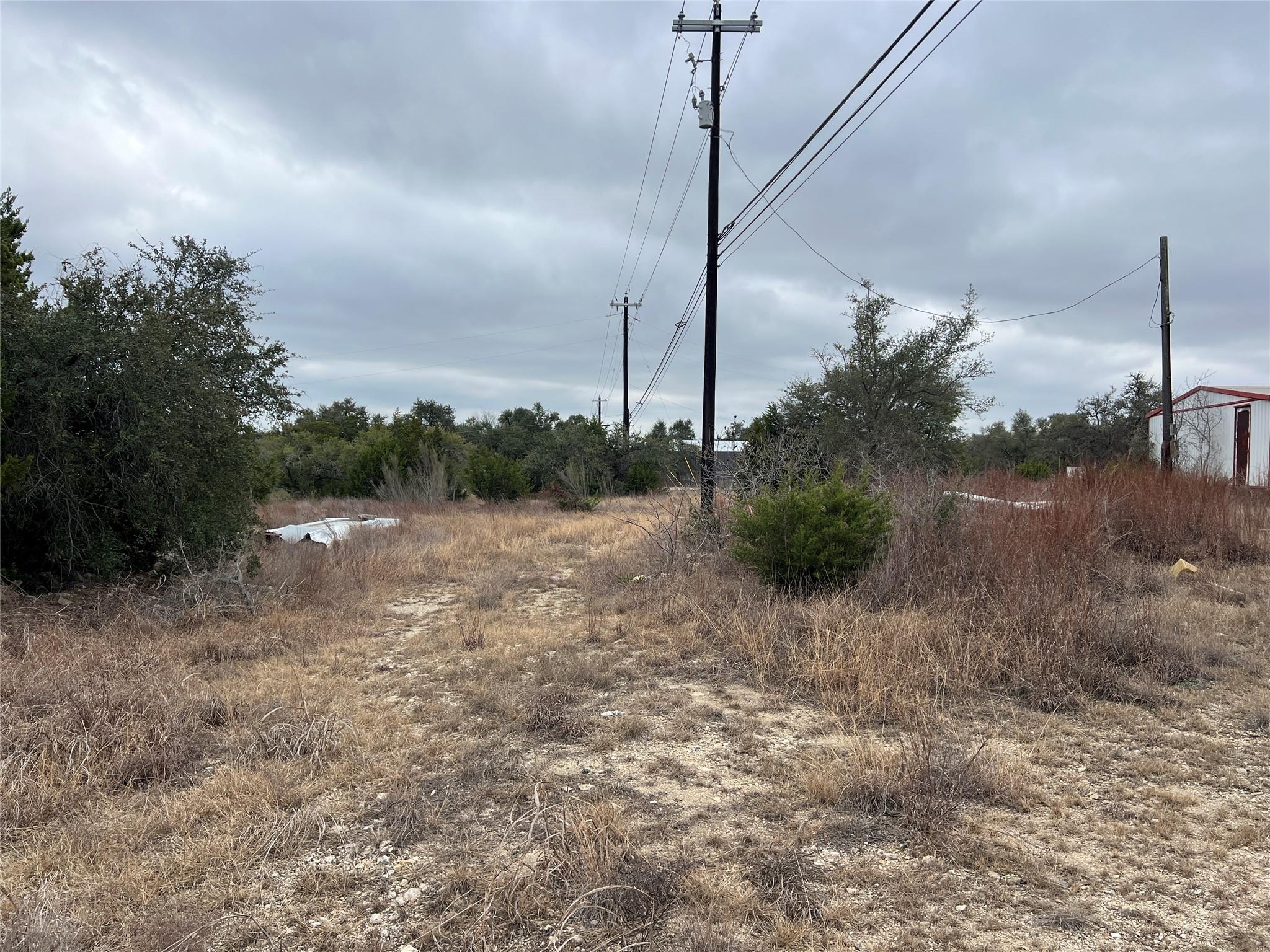 4 Anglin Ln, Austin, TX 78737