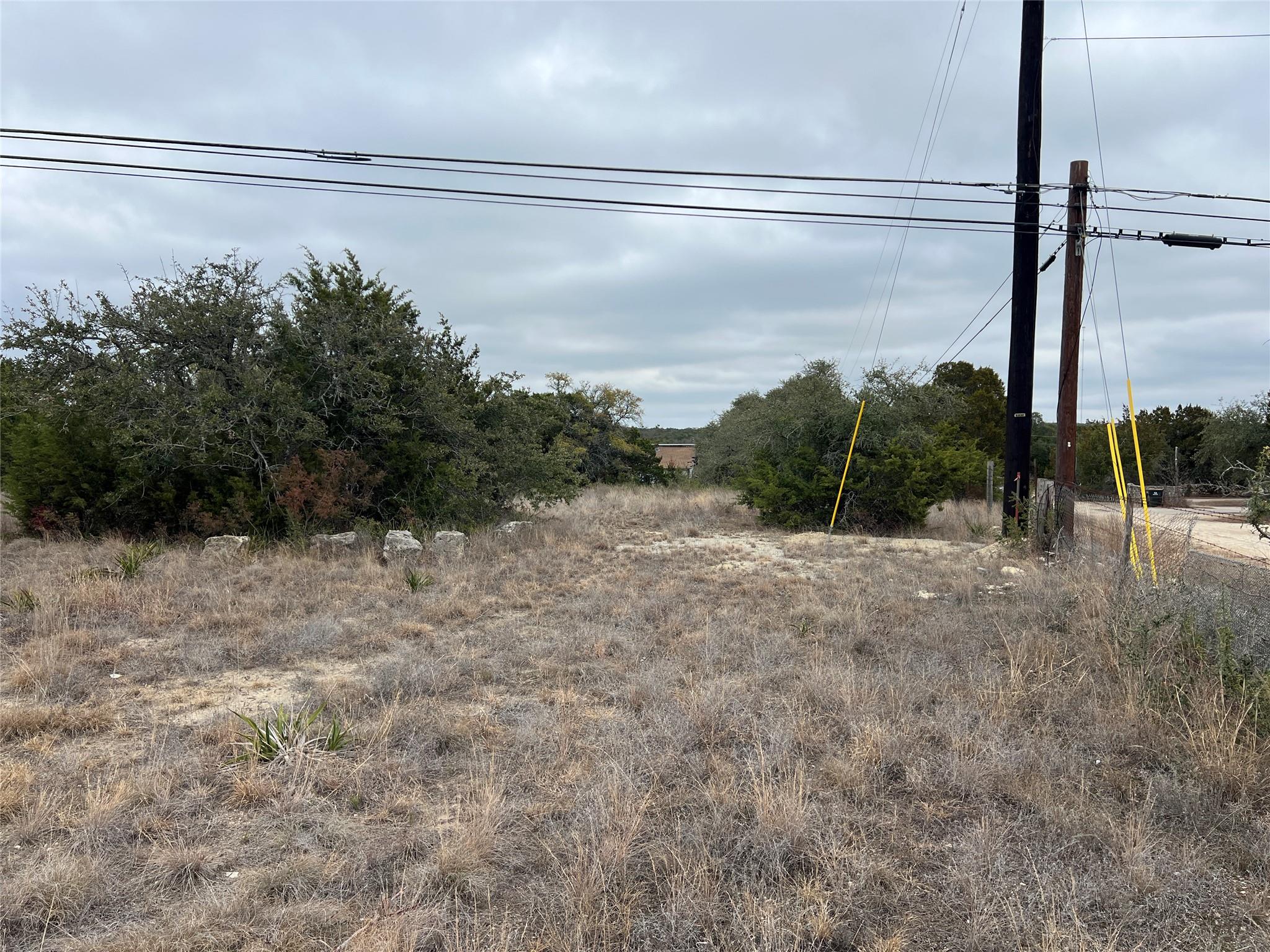 4 Anglin Ln, Austin, TX 78737