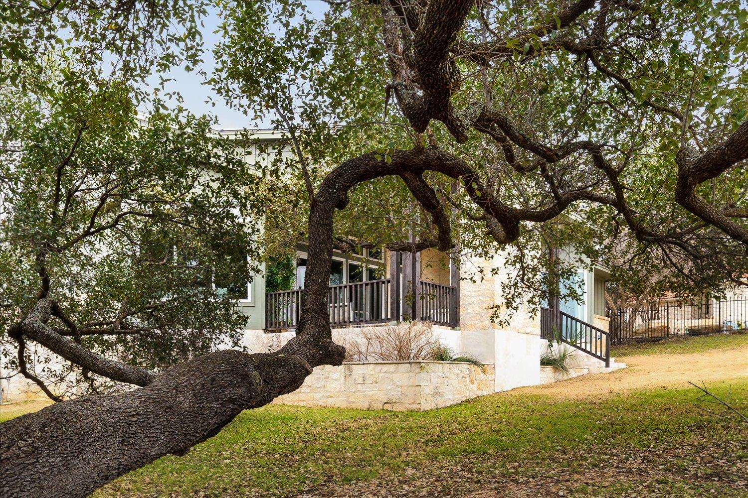 103 Stillwater, Horseshoe Bay, TX 78657