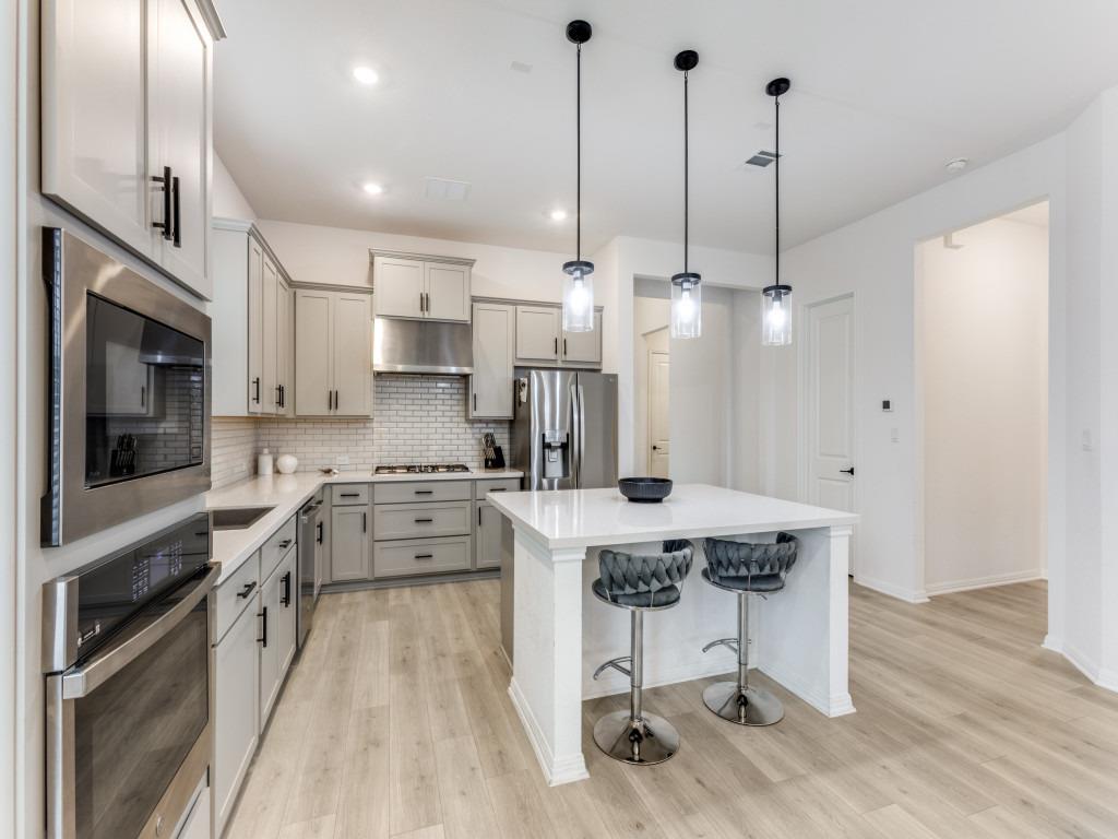 142 Milam Creek Dr, Kyle, TX 78640