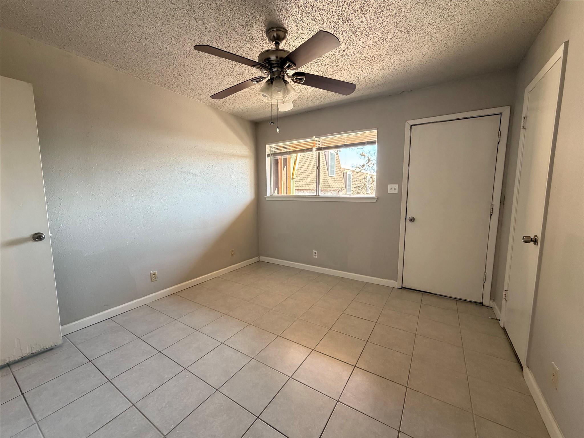 4303 Duval St # 204, Austin, TX 78751