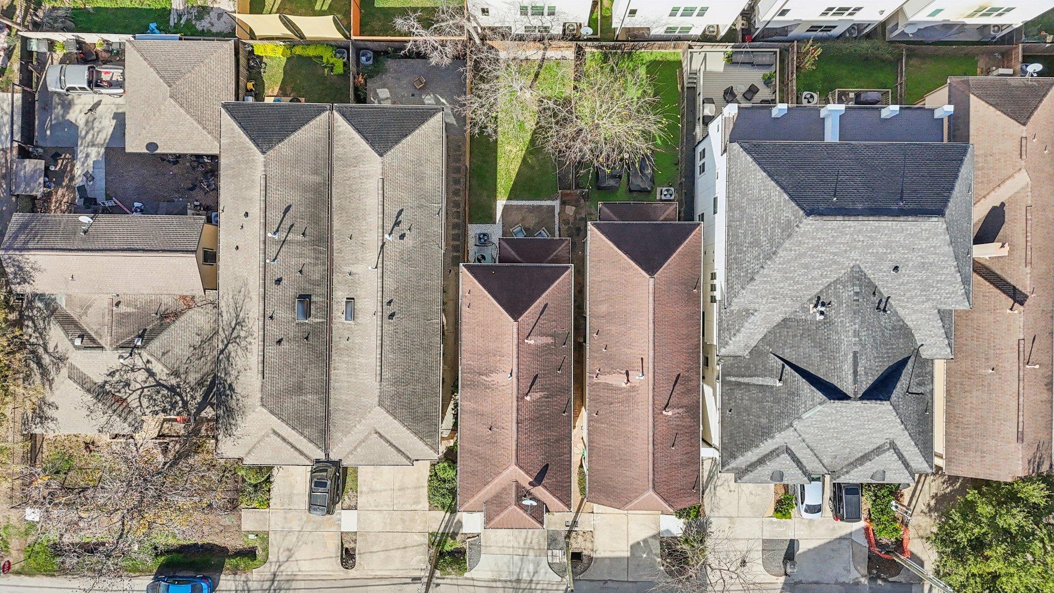 5736 Petty St, Houston, TX 77007