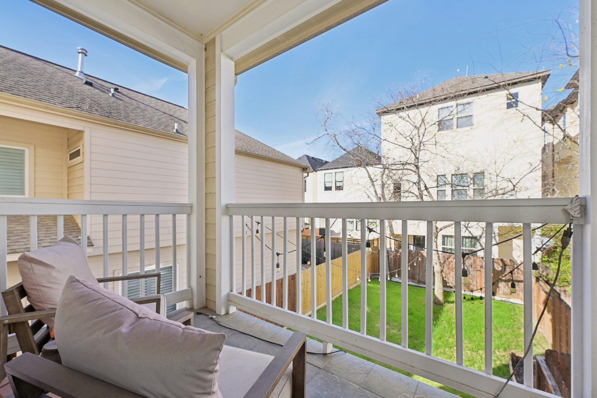 5736 Petty St, Houston, TX 77007