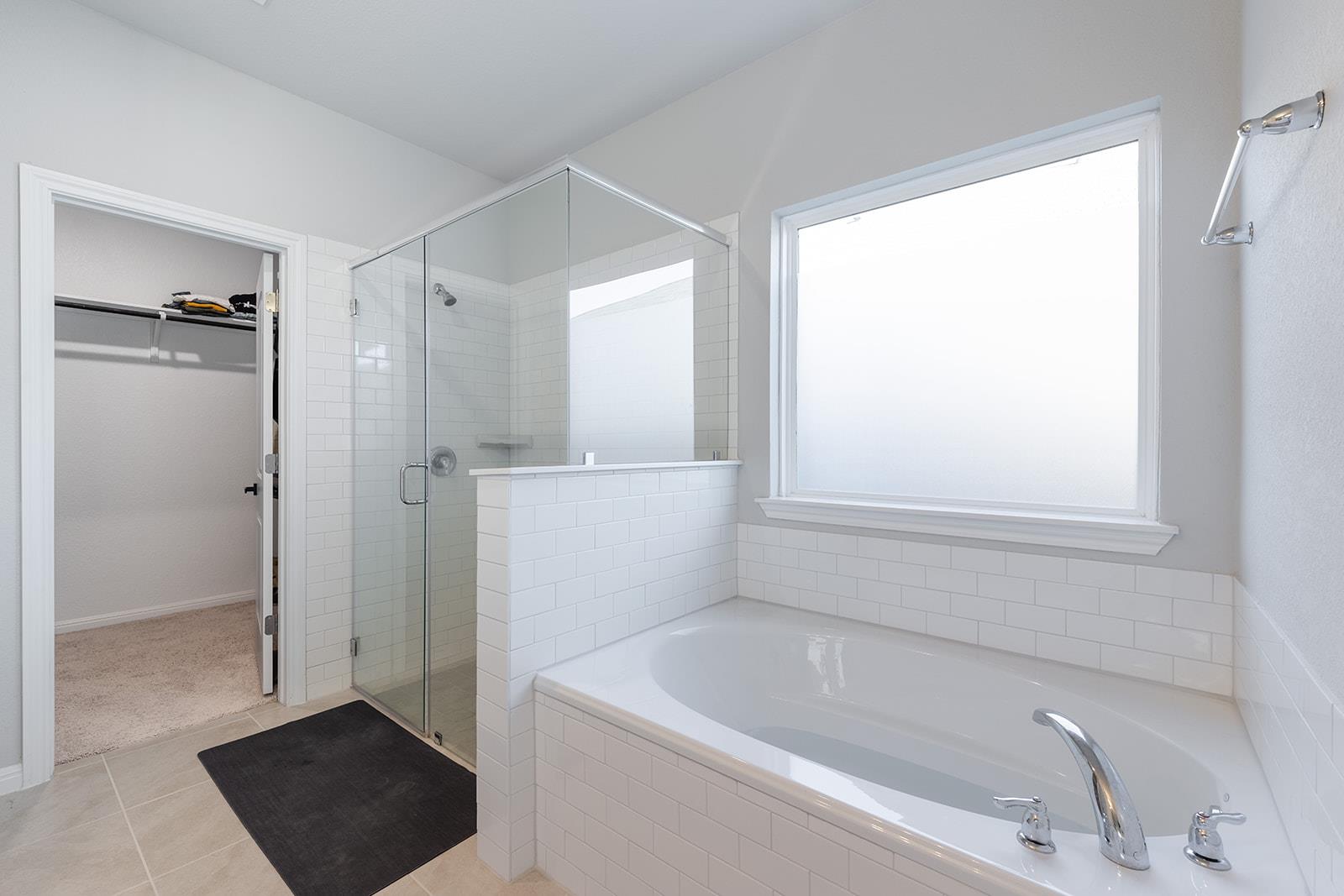 13117 Lapoynor St, Manor, TX 78653