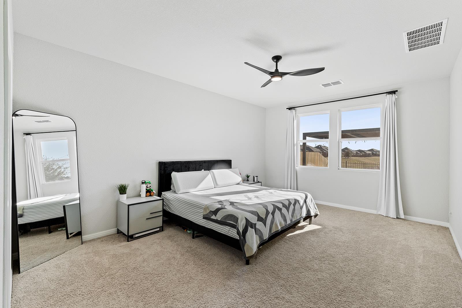 13117 Lapoynor St, Manor, TX 78653