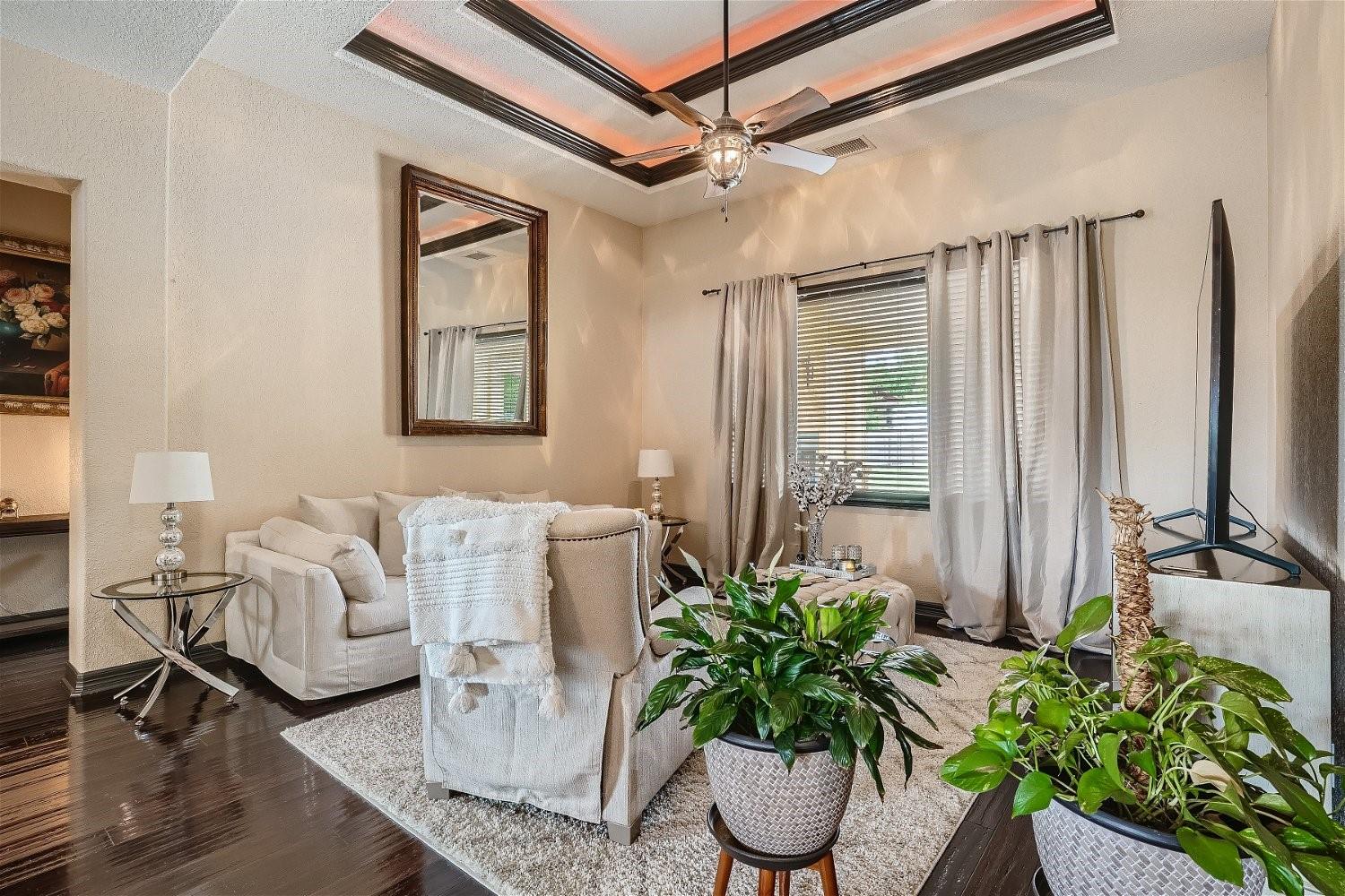 15207 Nightingale Ln, Lakeway, TX 78734