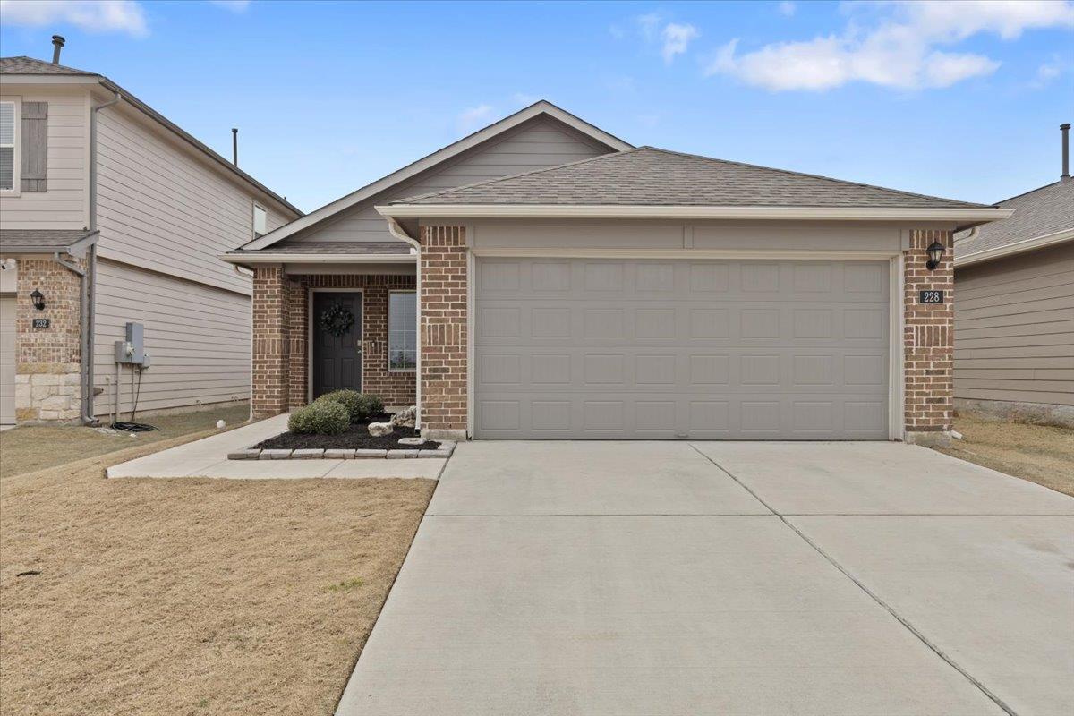 228 Skipping Stone Ln, San Marcos, TX 78666