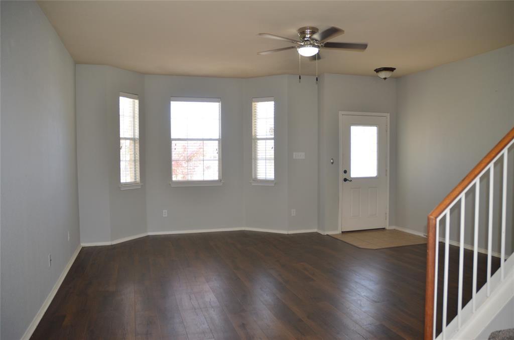 218 Baldwin St, Hutto, TX 78634